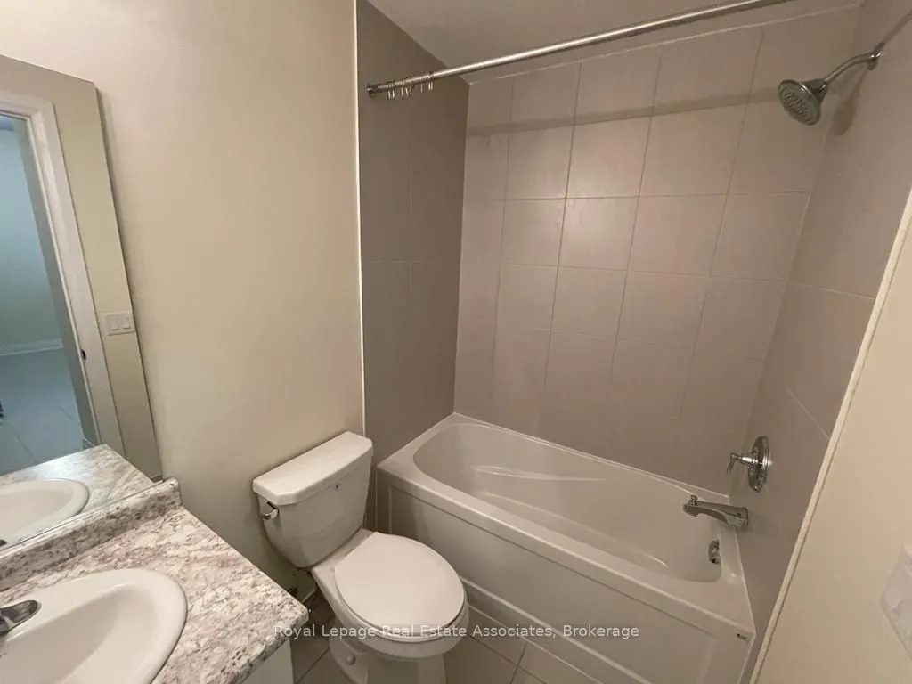16 Concord Place, #128
