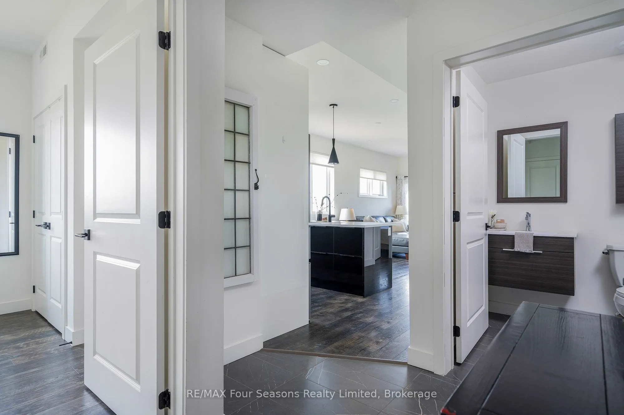 12 BEAUSOLEIL Lane, #302
