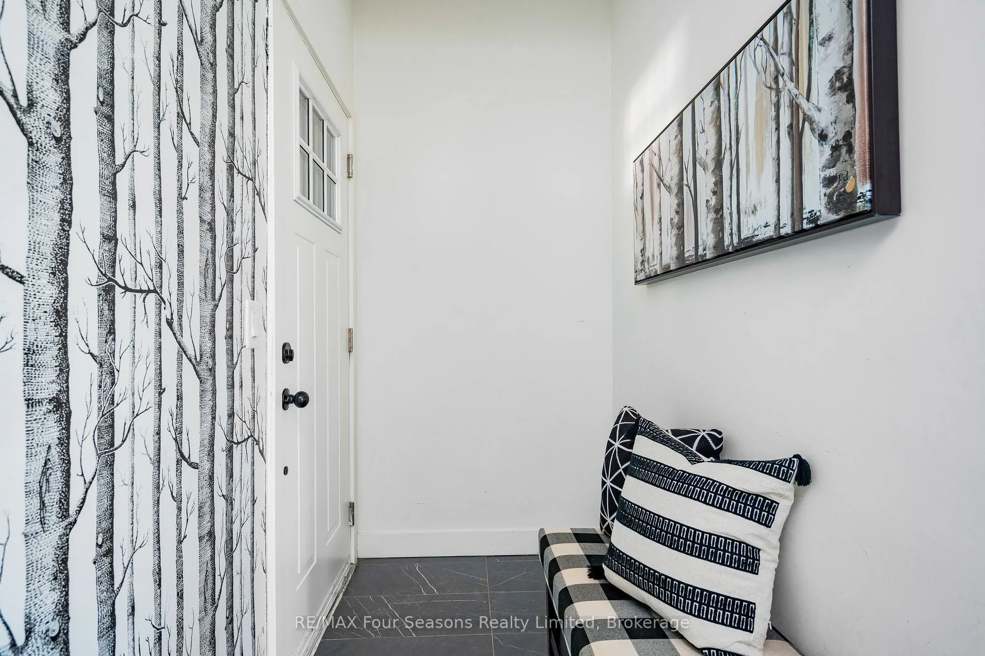 12 BEAUSOLEIL Lane, #302