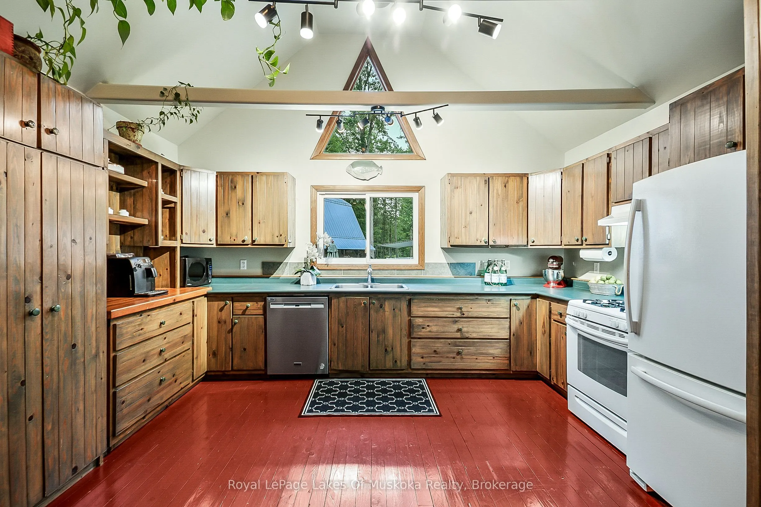 1005 Kirby's Beach Road