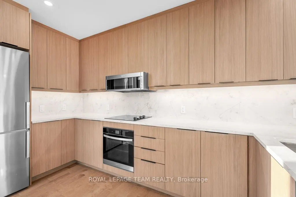 340 Queen Street, #2704