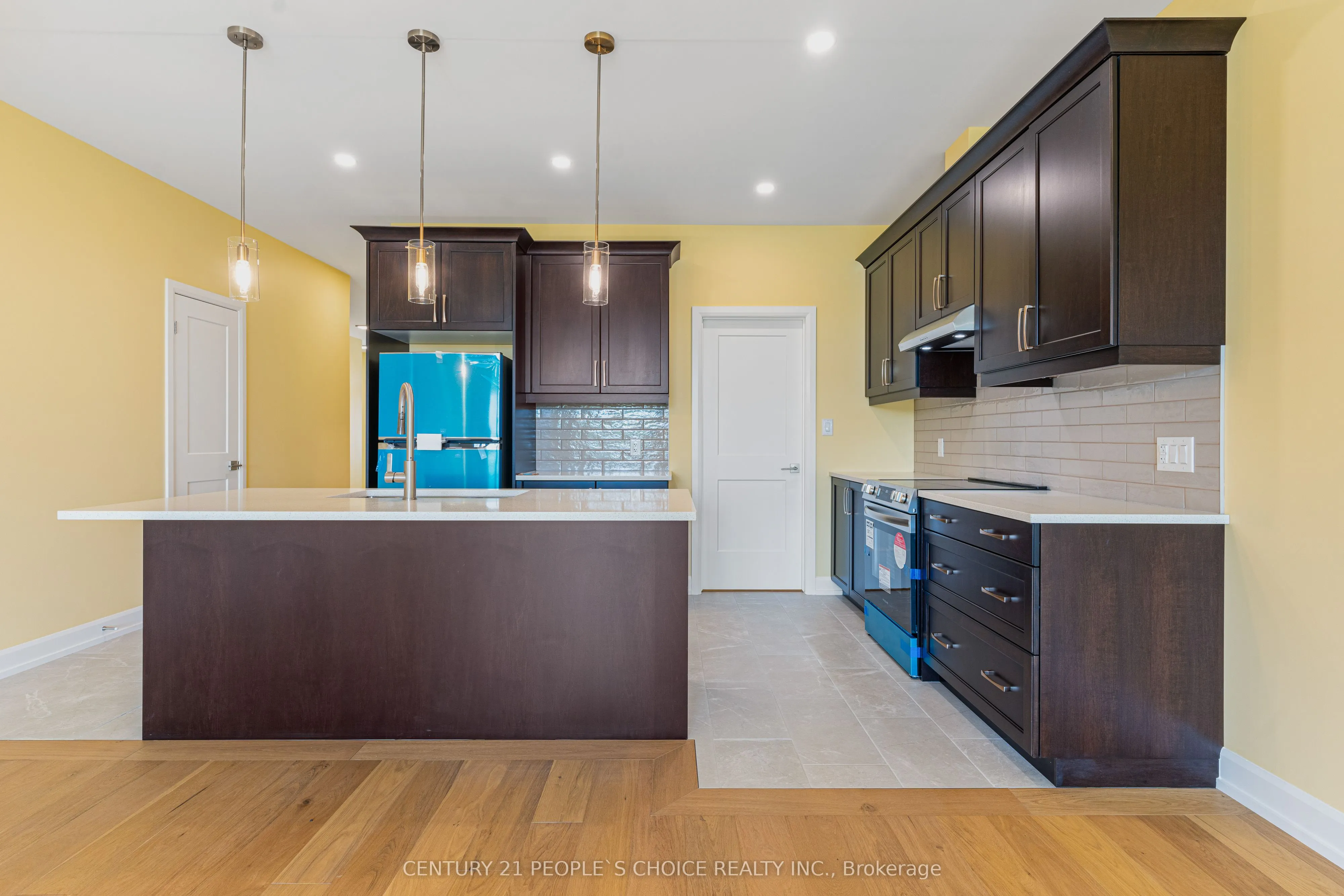 3947 Mitchell Crescent