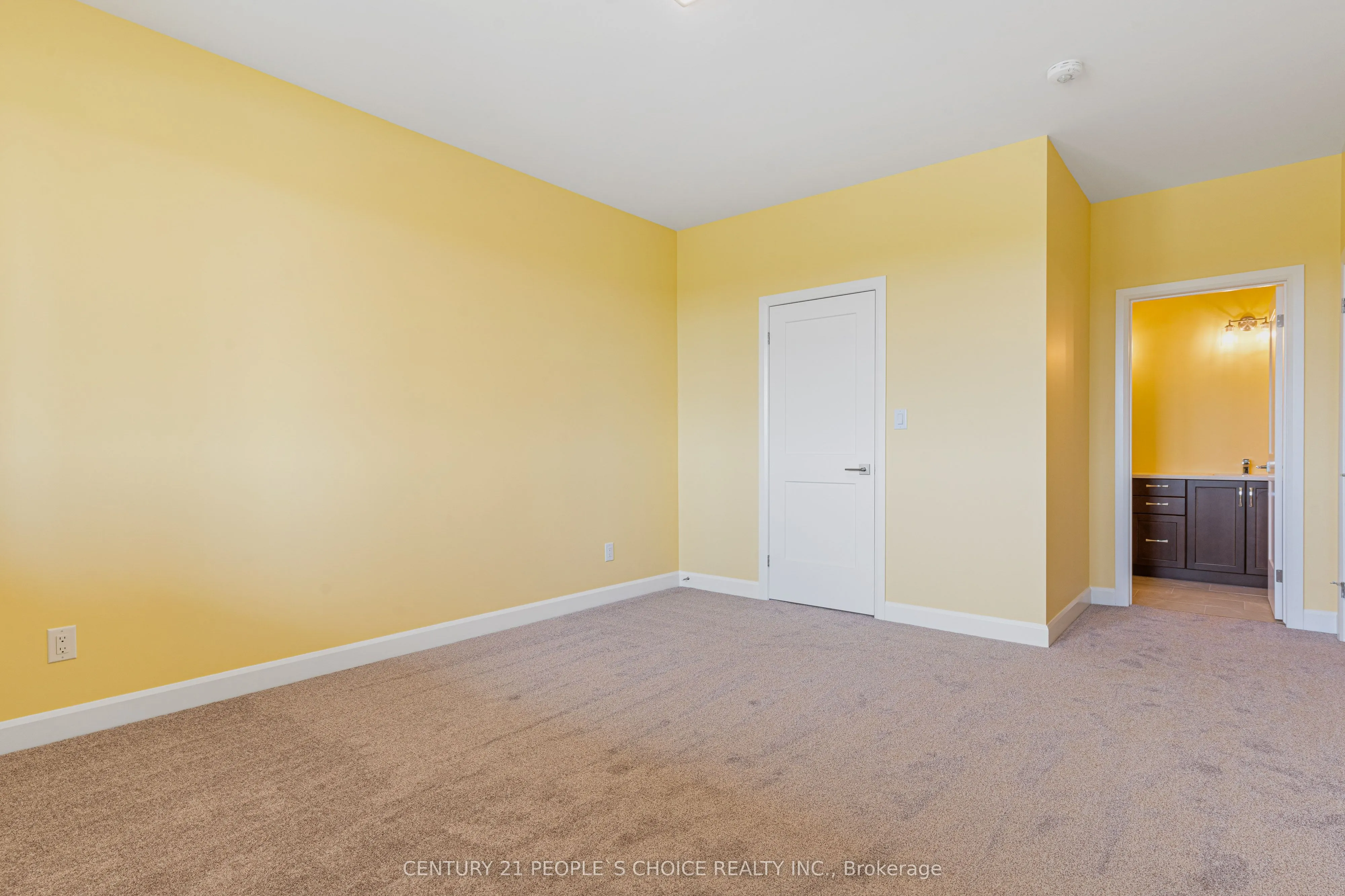 3947 Mitchell Crescent