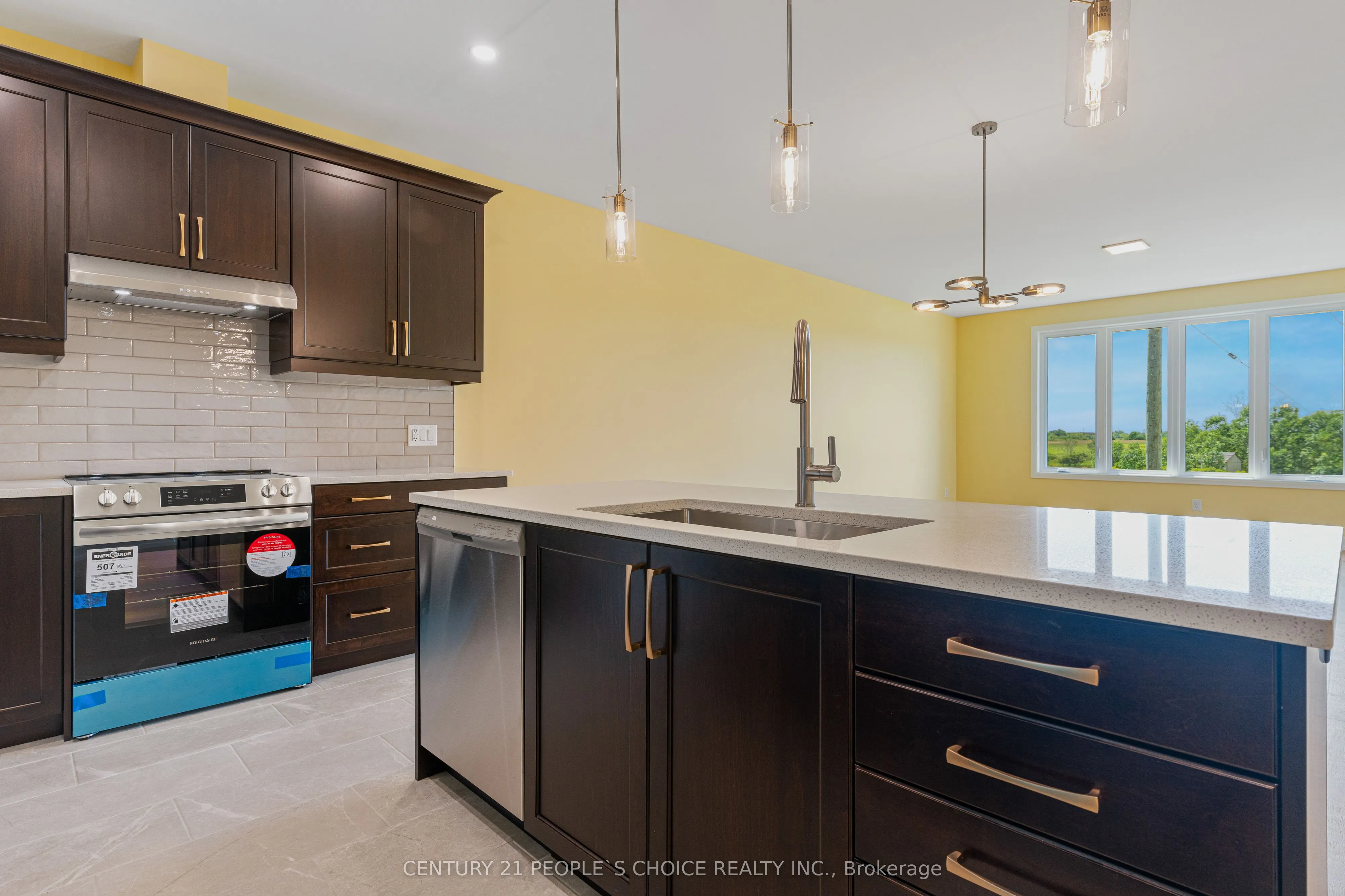 3947 Mitchell Crescent