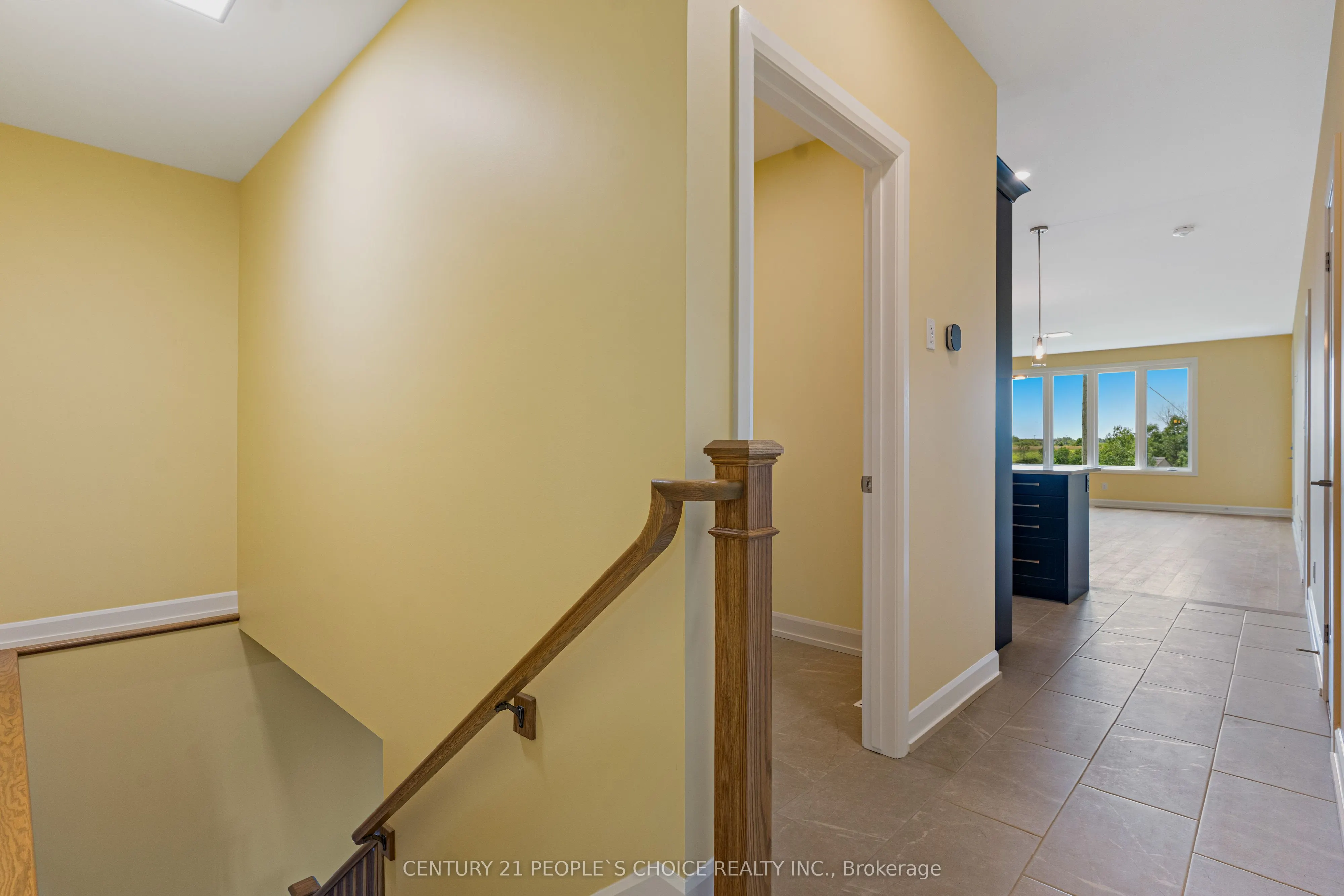 3947 Mitchell Crescent