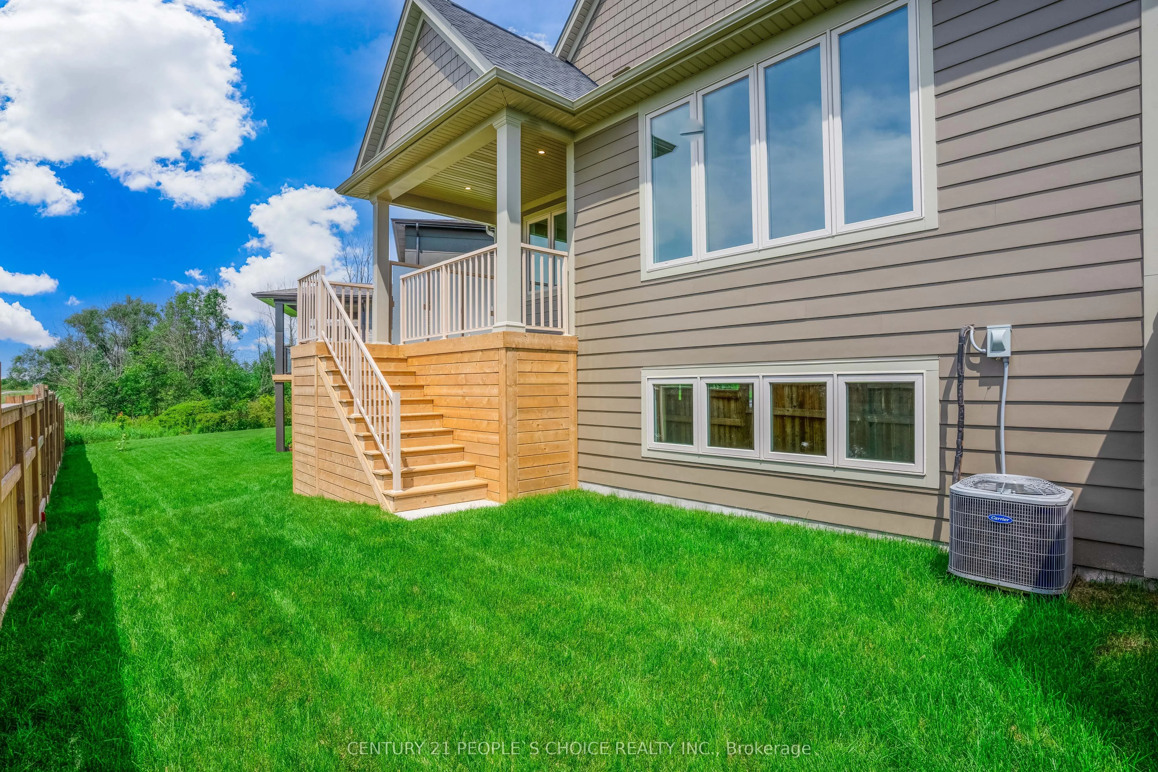 3947 Mitchell Crescent