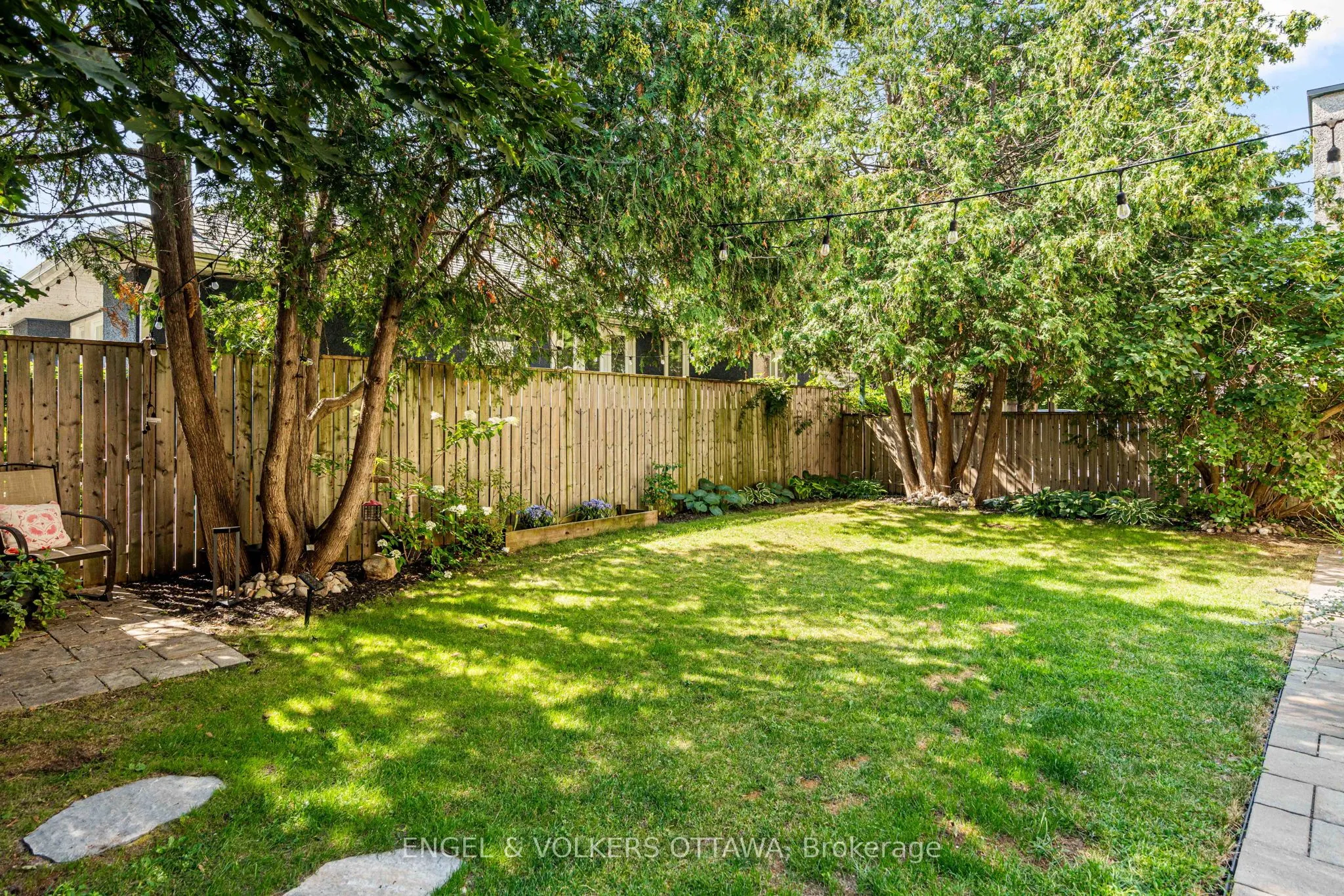 14 Cameron Avenue