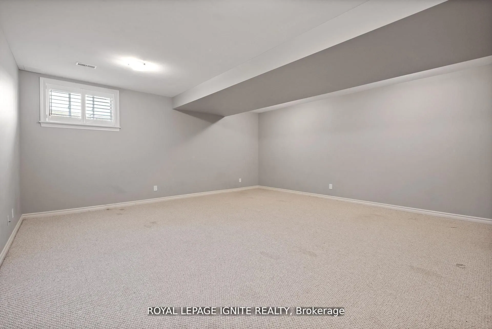 866 Riverview Way