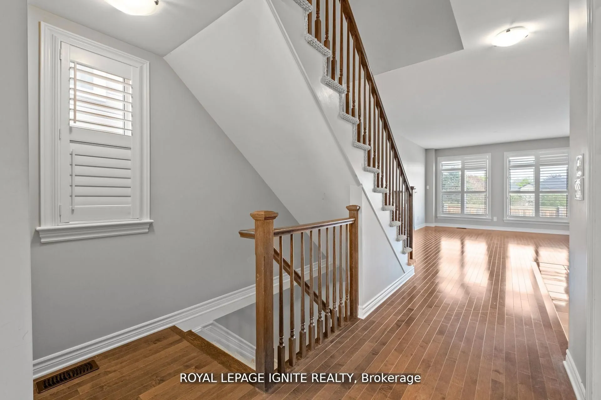 866 Riverview Way
