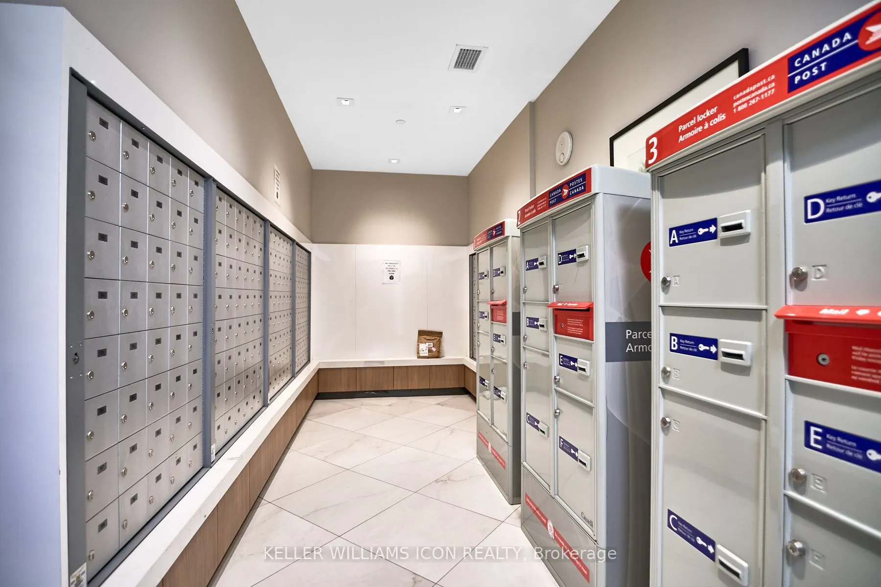255 Bay Street, #1707