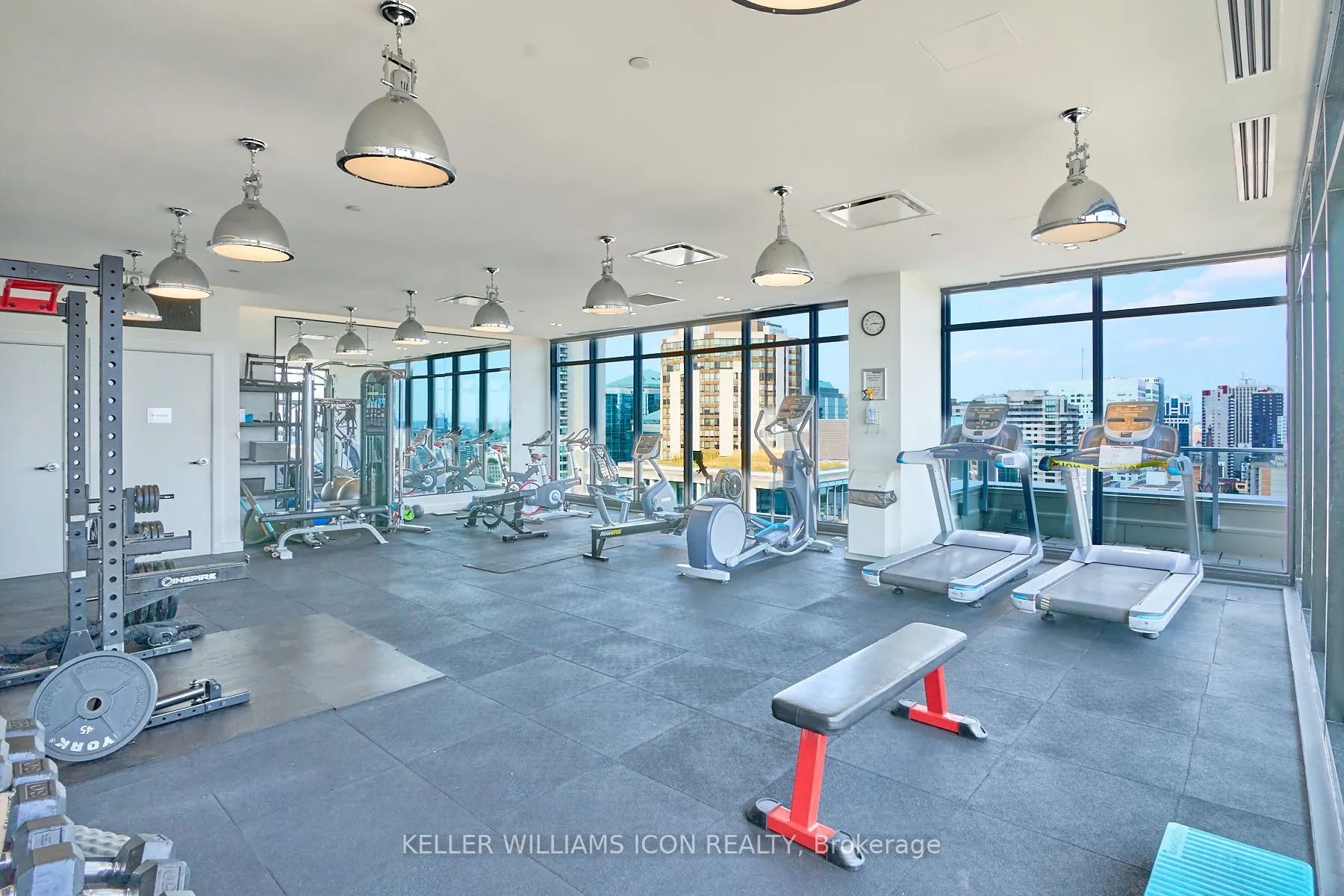255 Bay Street, #1707