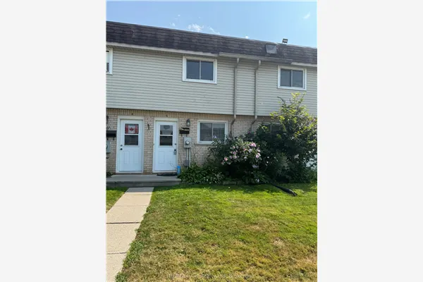 95 Springbank Avenue N