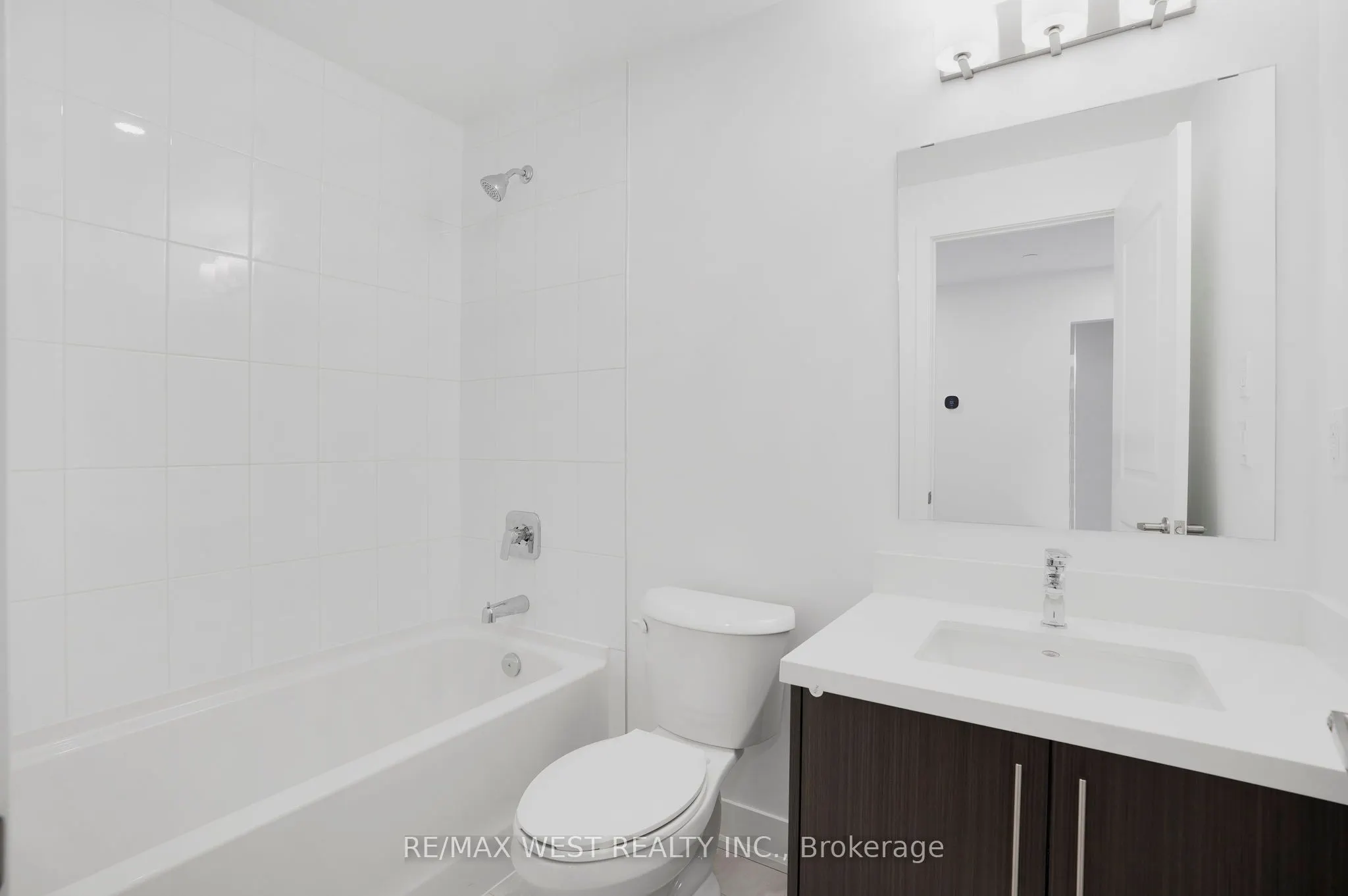 575 Conklin Road, #G03