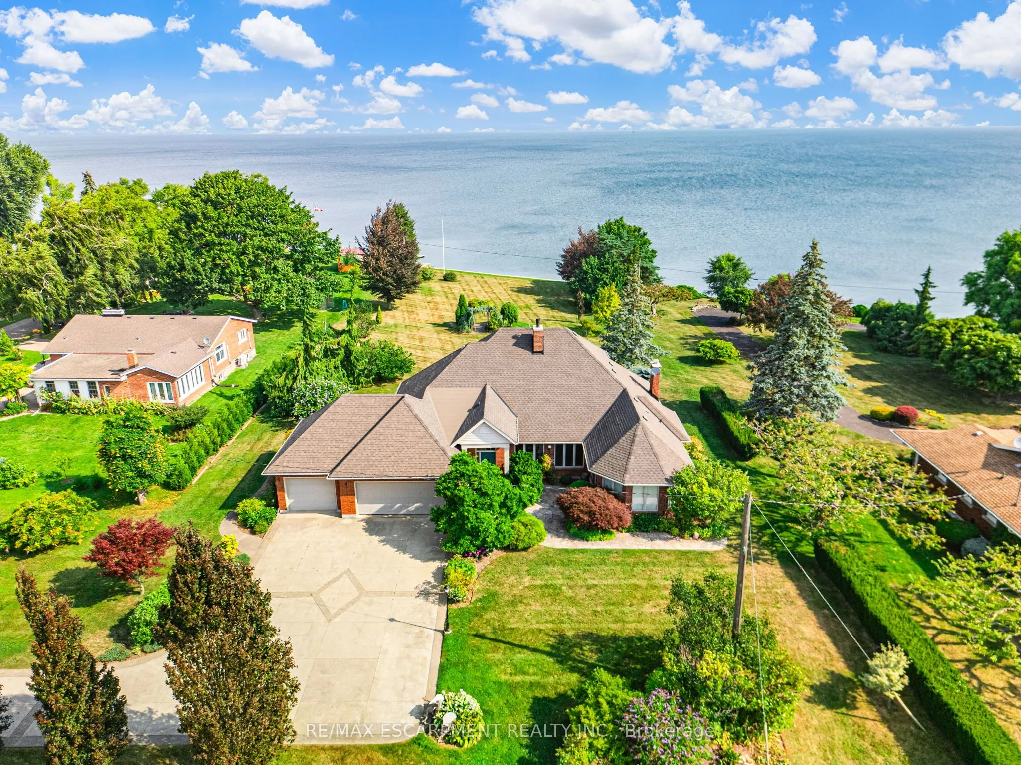 3503 Lakeshore Road