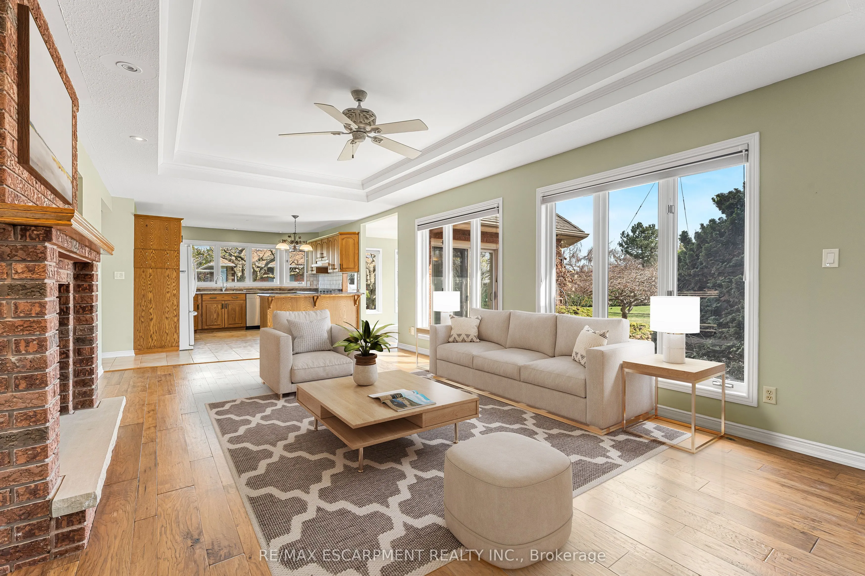 3503 Lakeshore Road