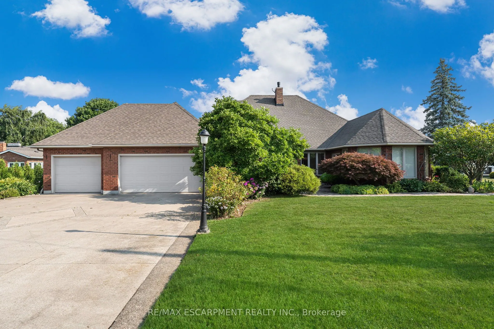 3503 Lakeshore Road