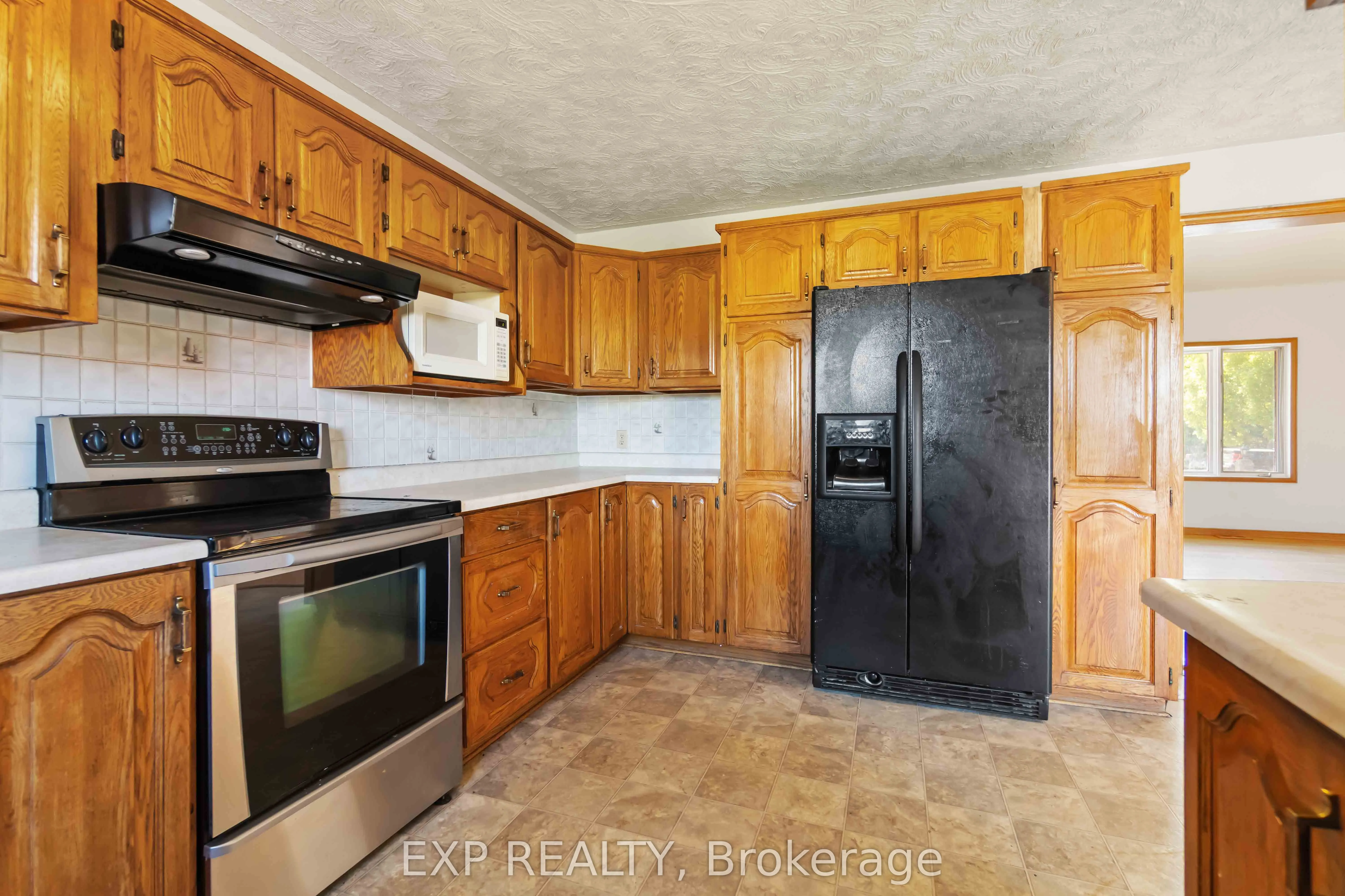 760 Aurele Road