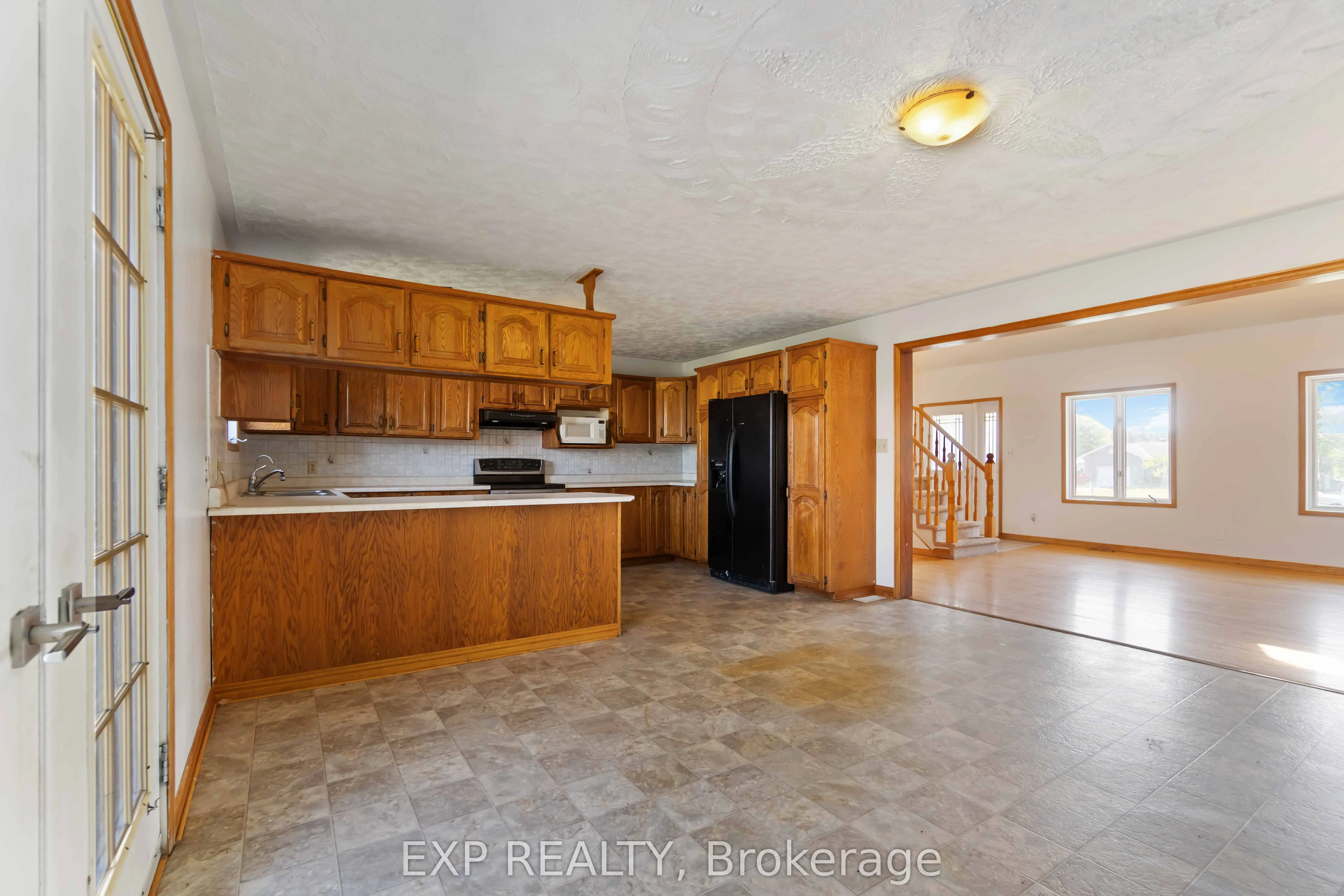760 Aurele Road