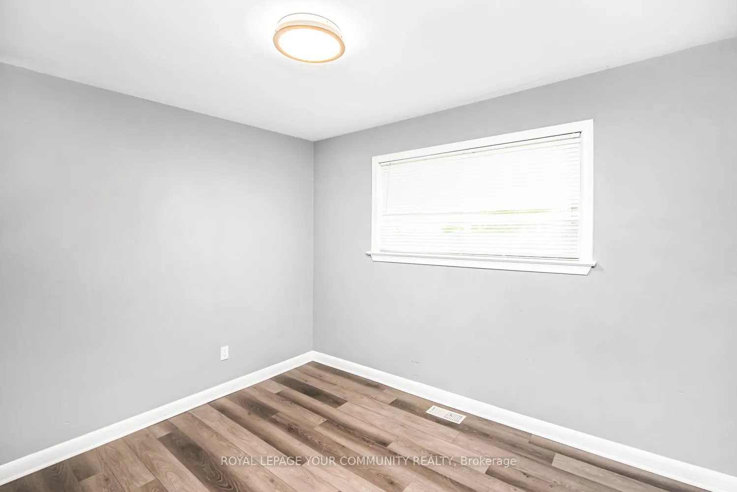 53 Diffin Drive, #Main Floor