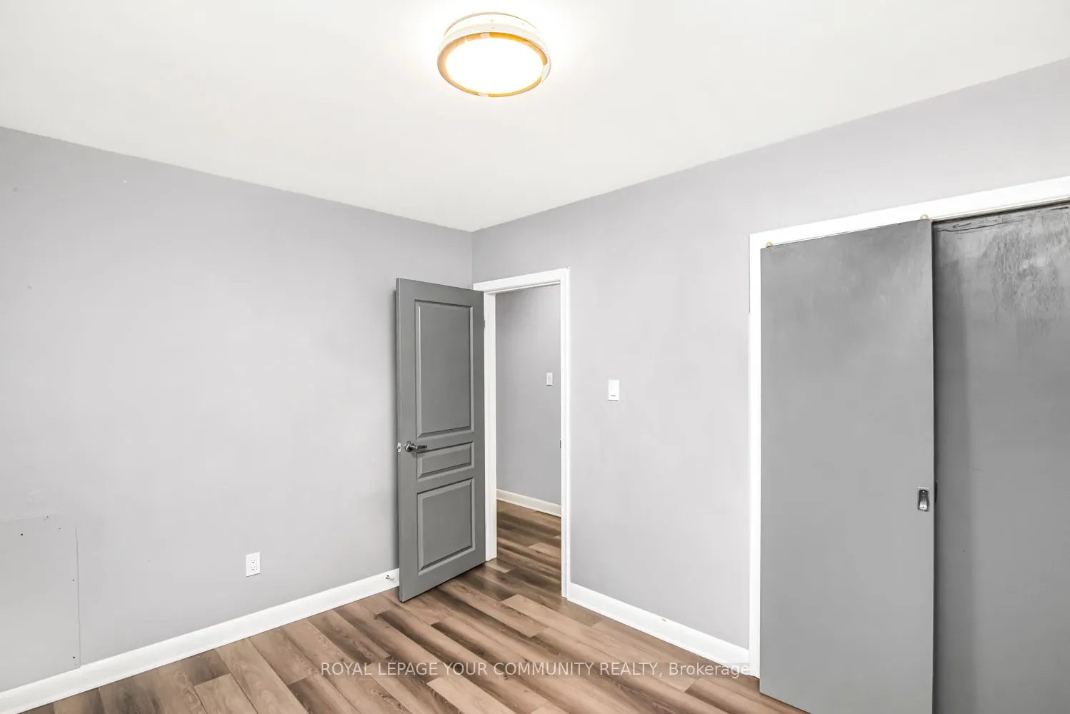 53 Diffin Drive, #Main Floor