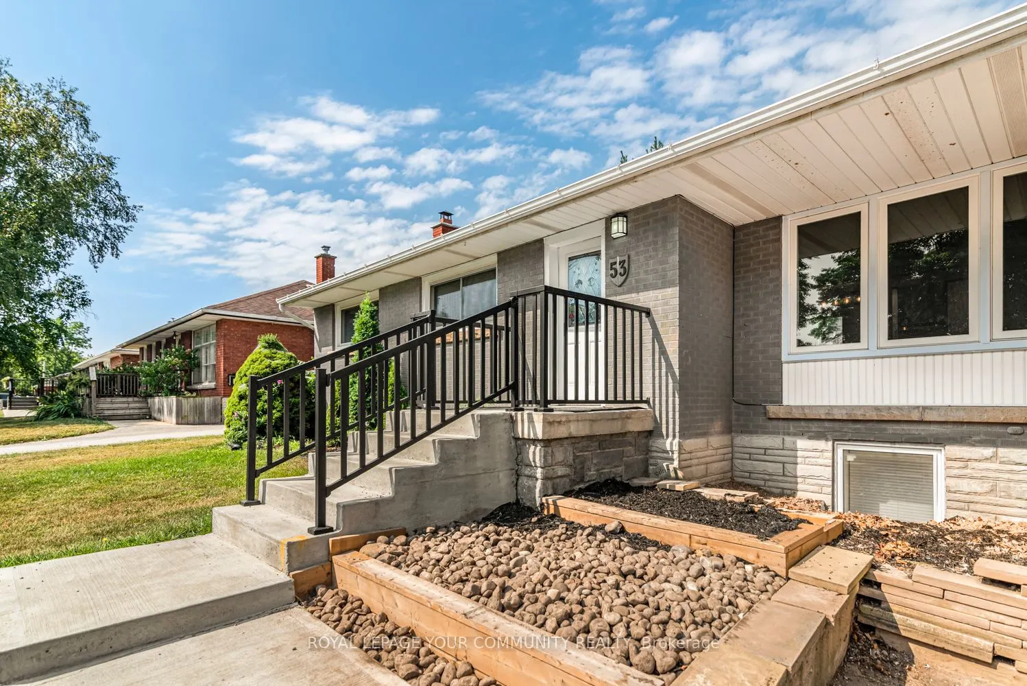 53 Diffin Drive, #Main Floor