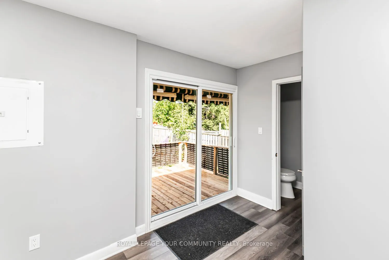 53 Diffin Drive, #Main Floor