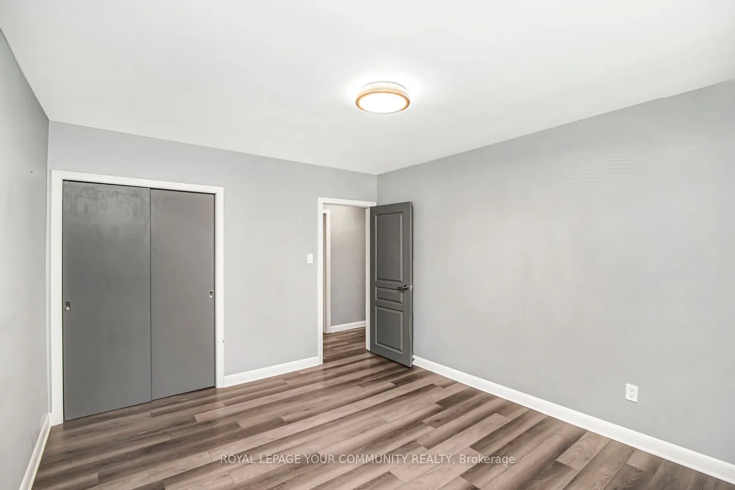 53 Diffin Drive, #Main Floor
