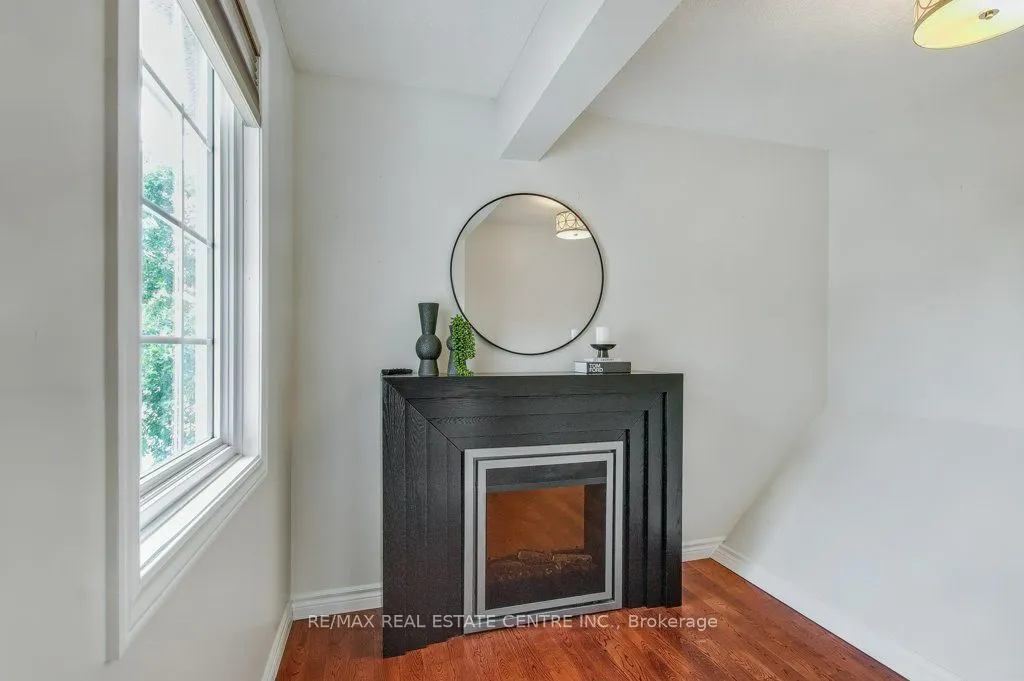 19 Apple Ridge Drive