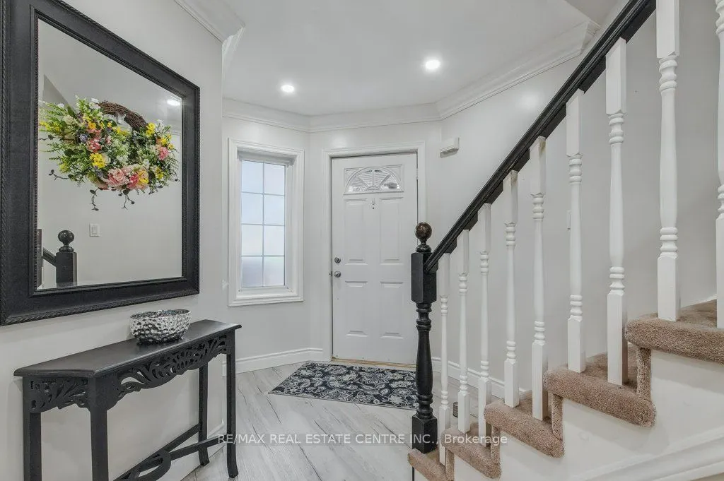 19 Apple Ridge Drive