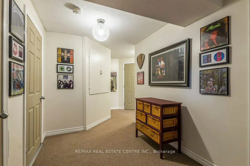 19 Apple Ridge Drive