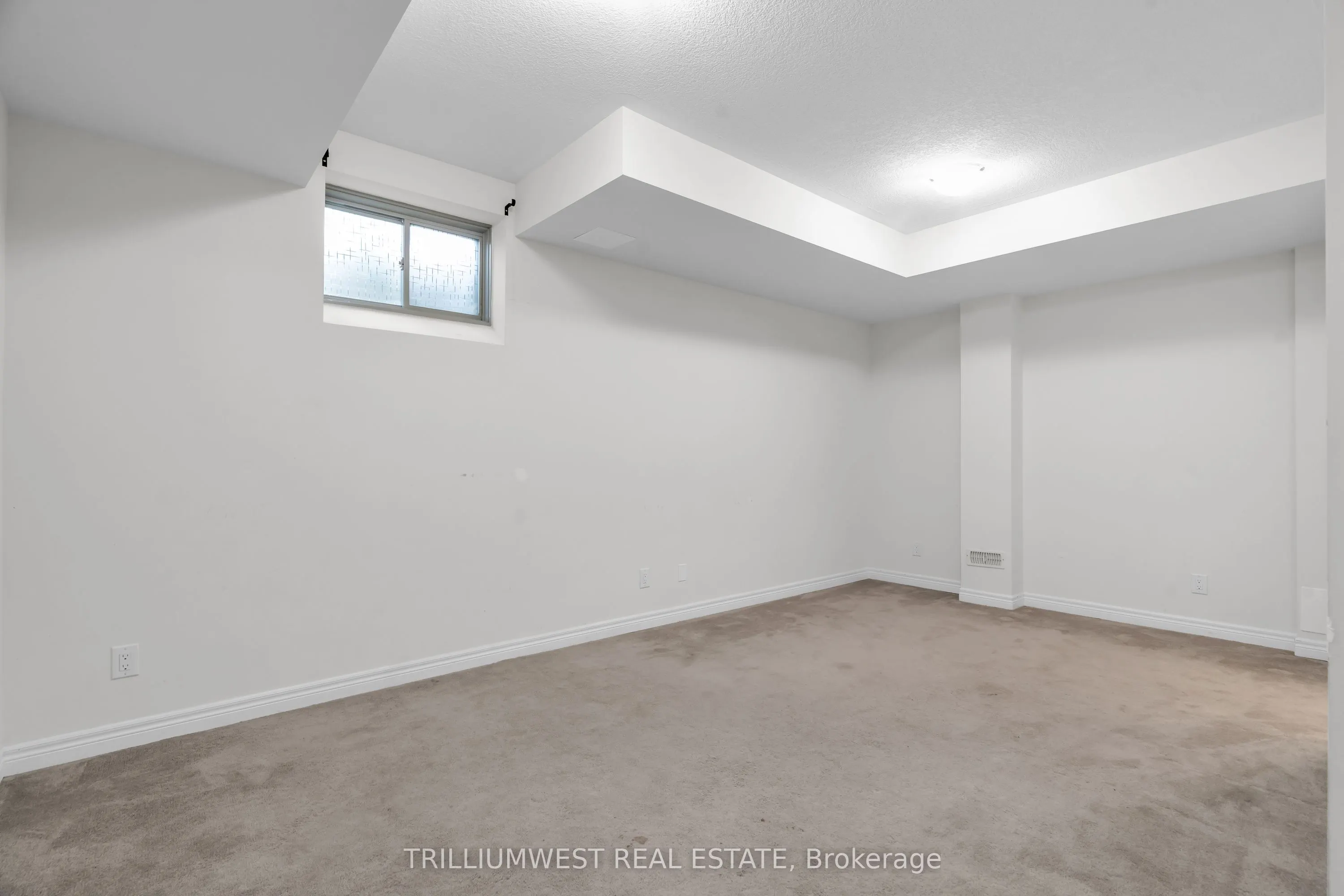 74 Reistwood Drive