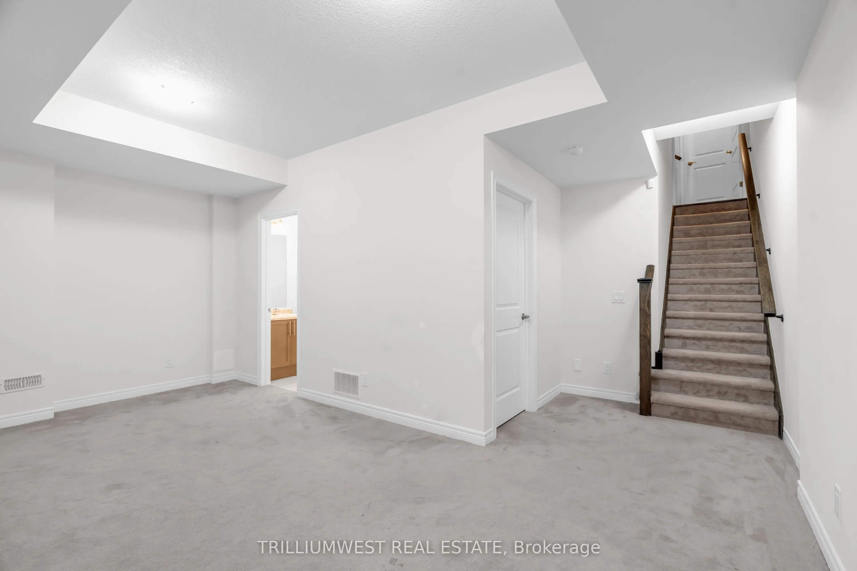 74 Reistwood Drive