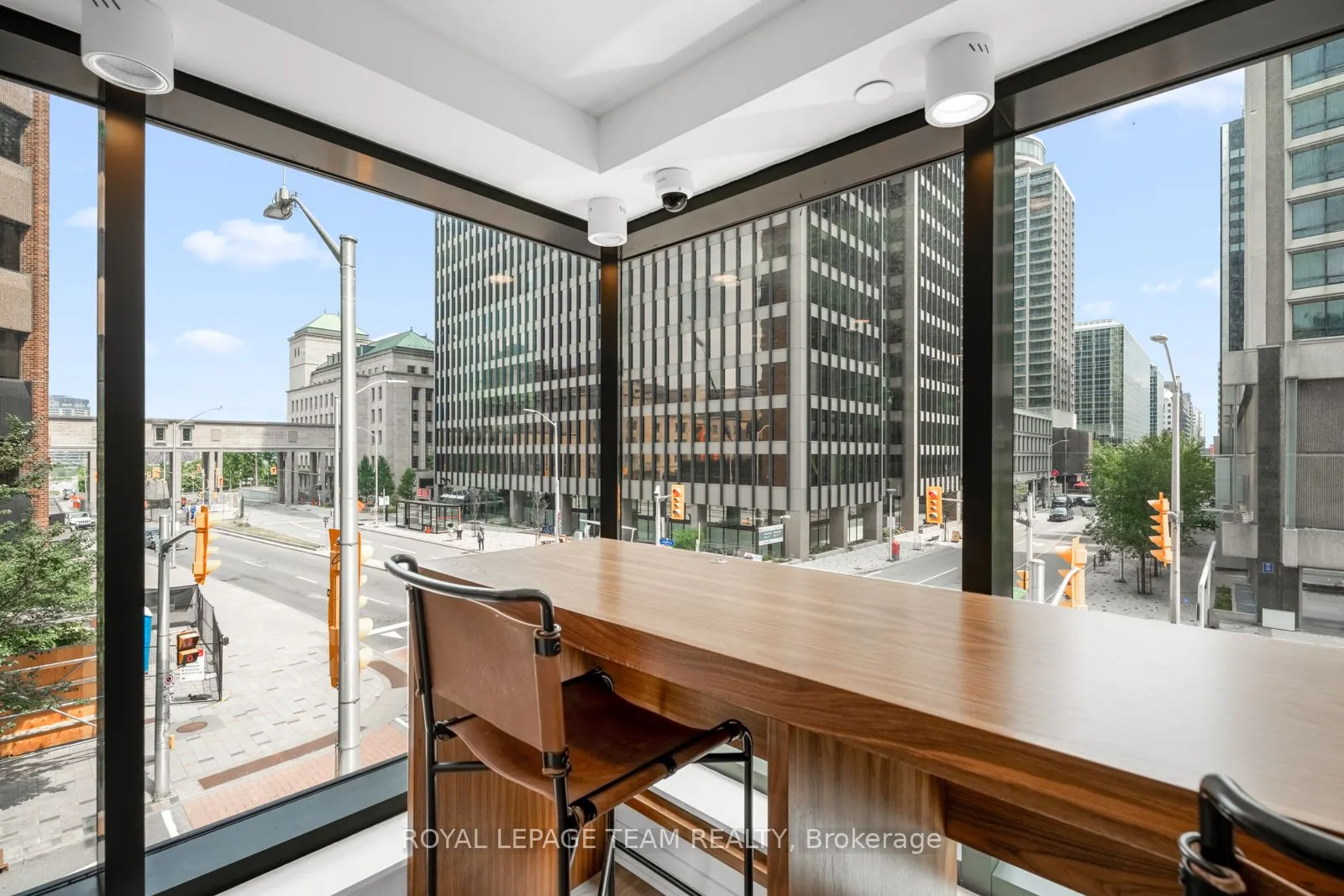 340 Queen Street, #2705