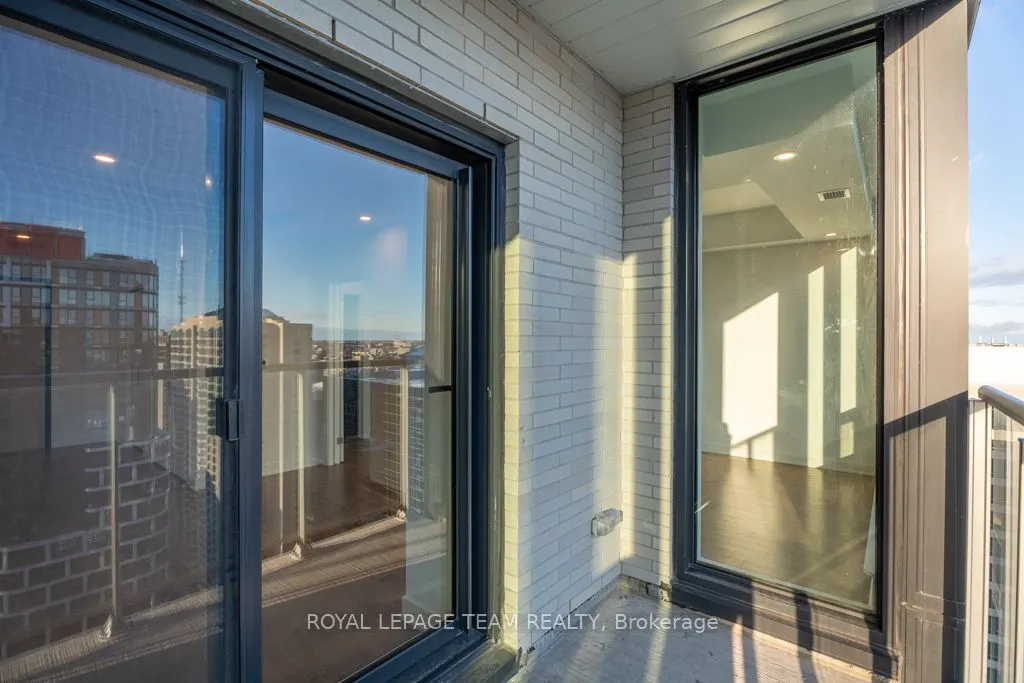 340 Queen Street, #2705
