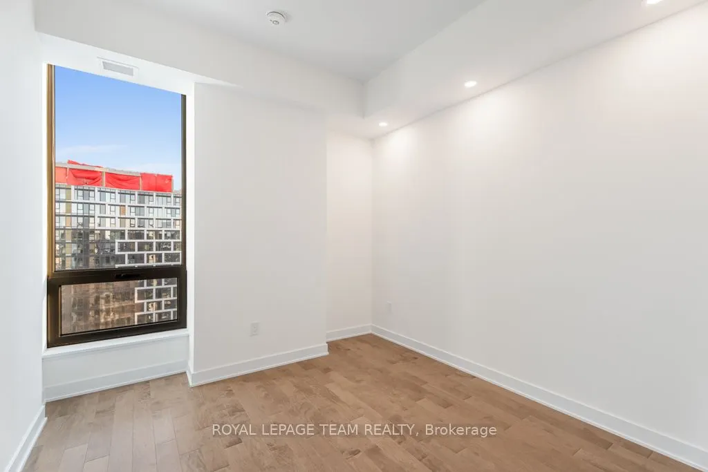 340 Queen Street, #2705