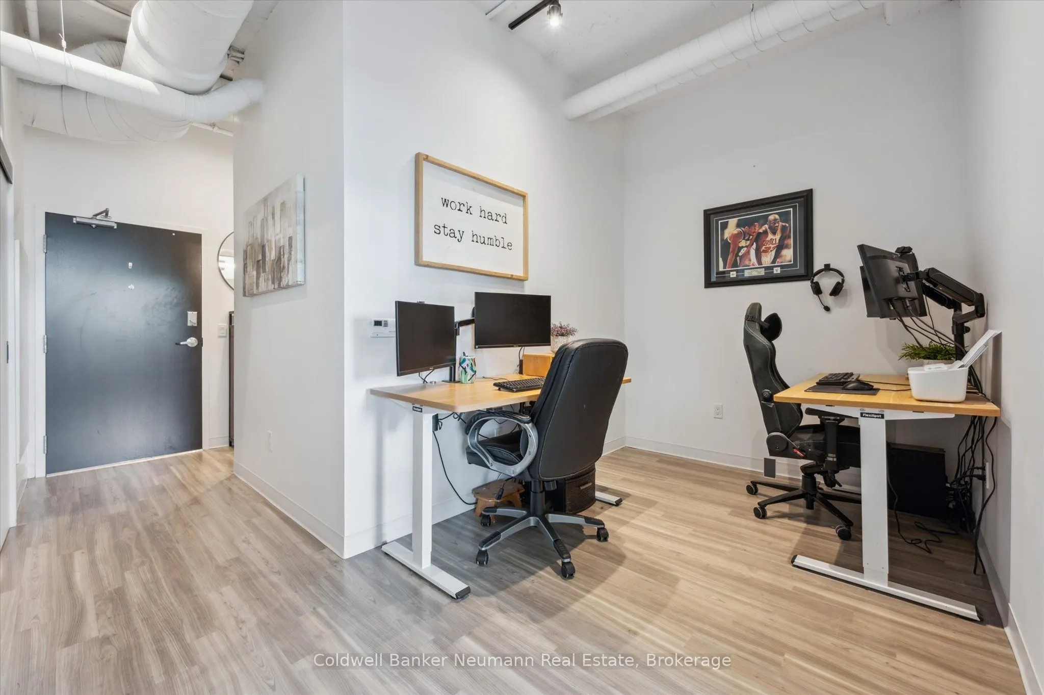120 Huron Street, #218