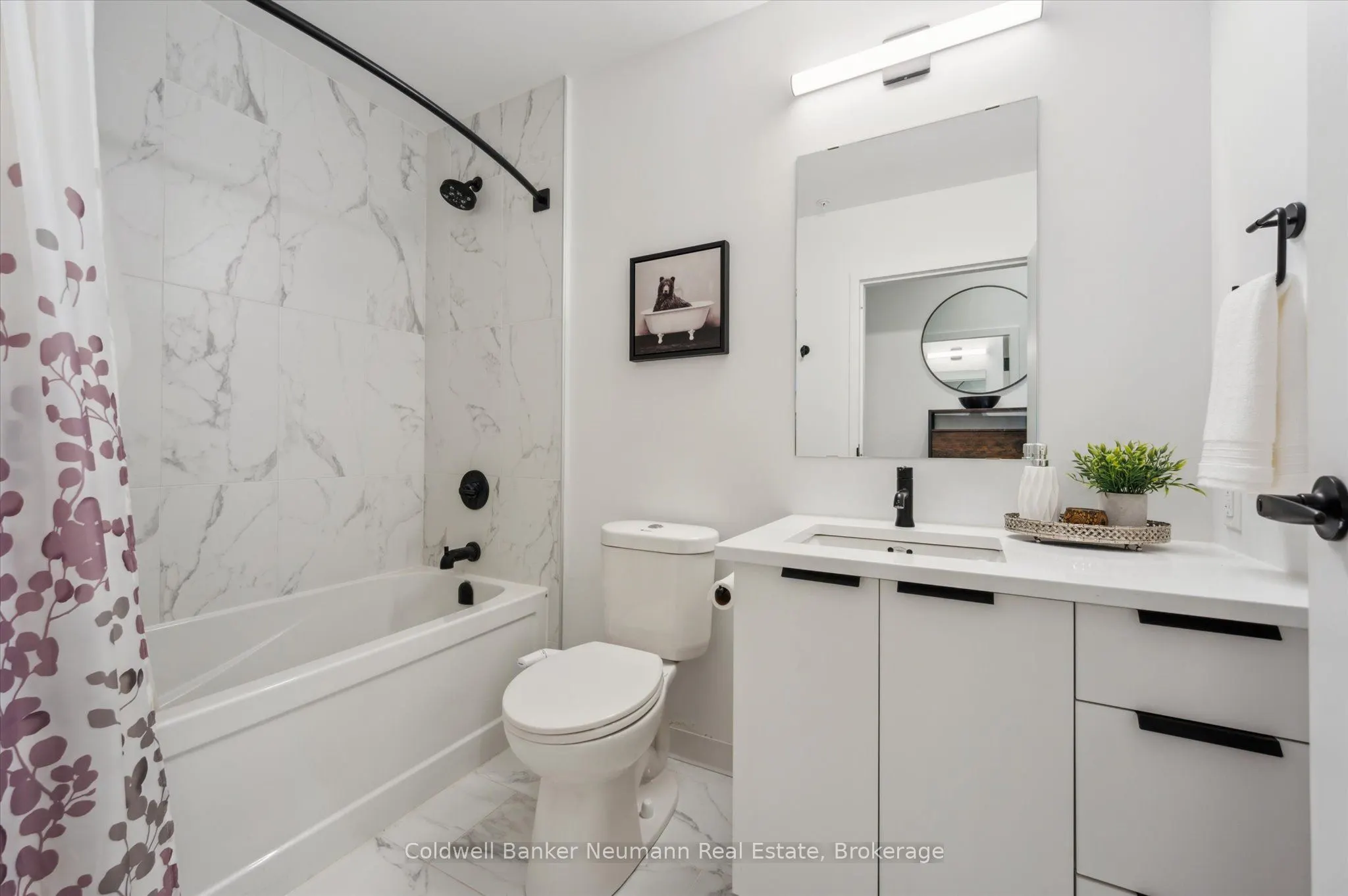 120 Huron Street, #218