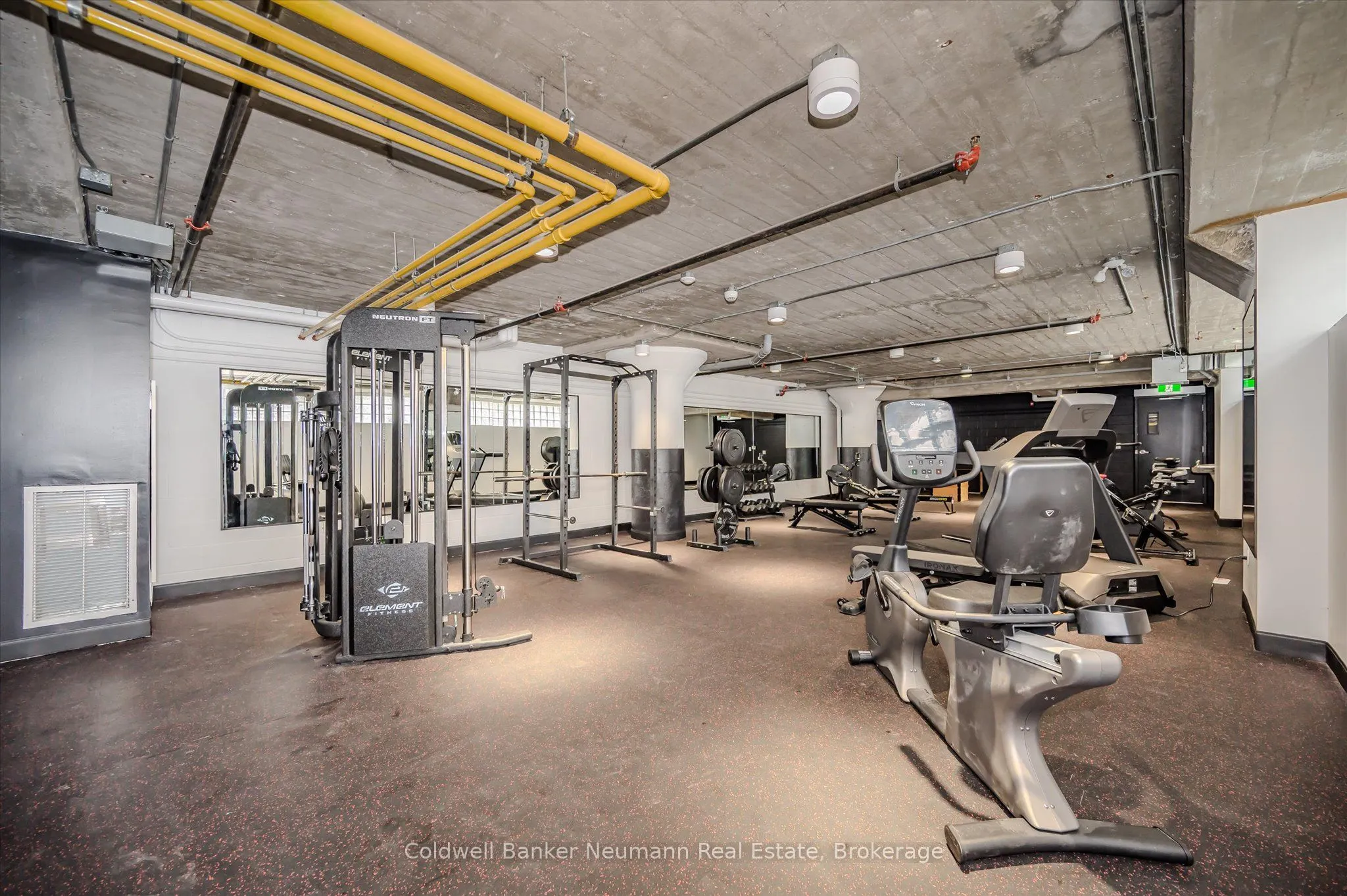 120 Huron Street, #218