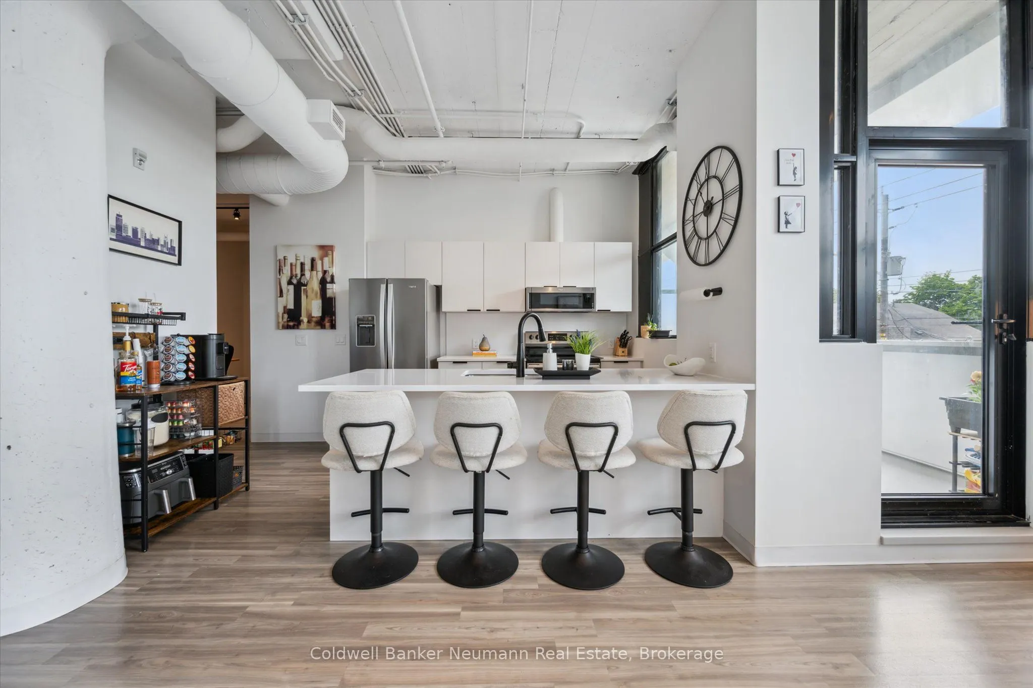 120 Huron Street, #218