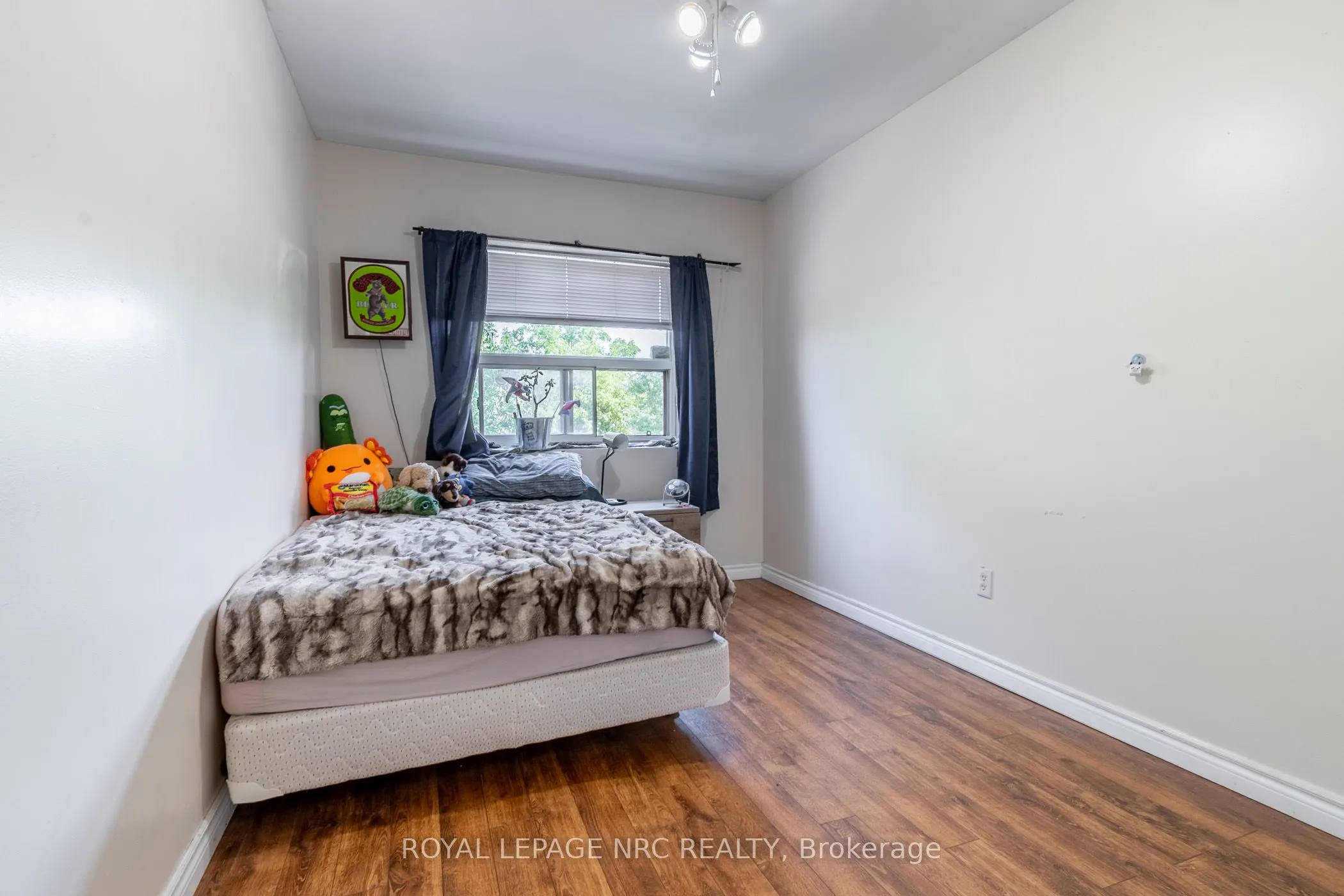 242 Oakdale Avenue, #316