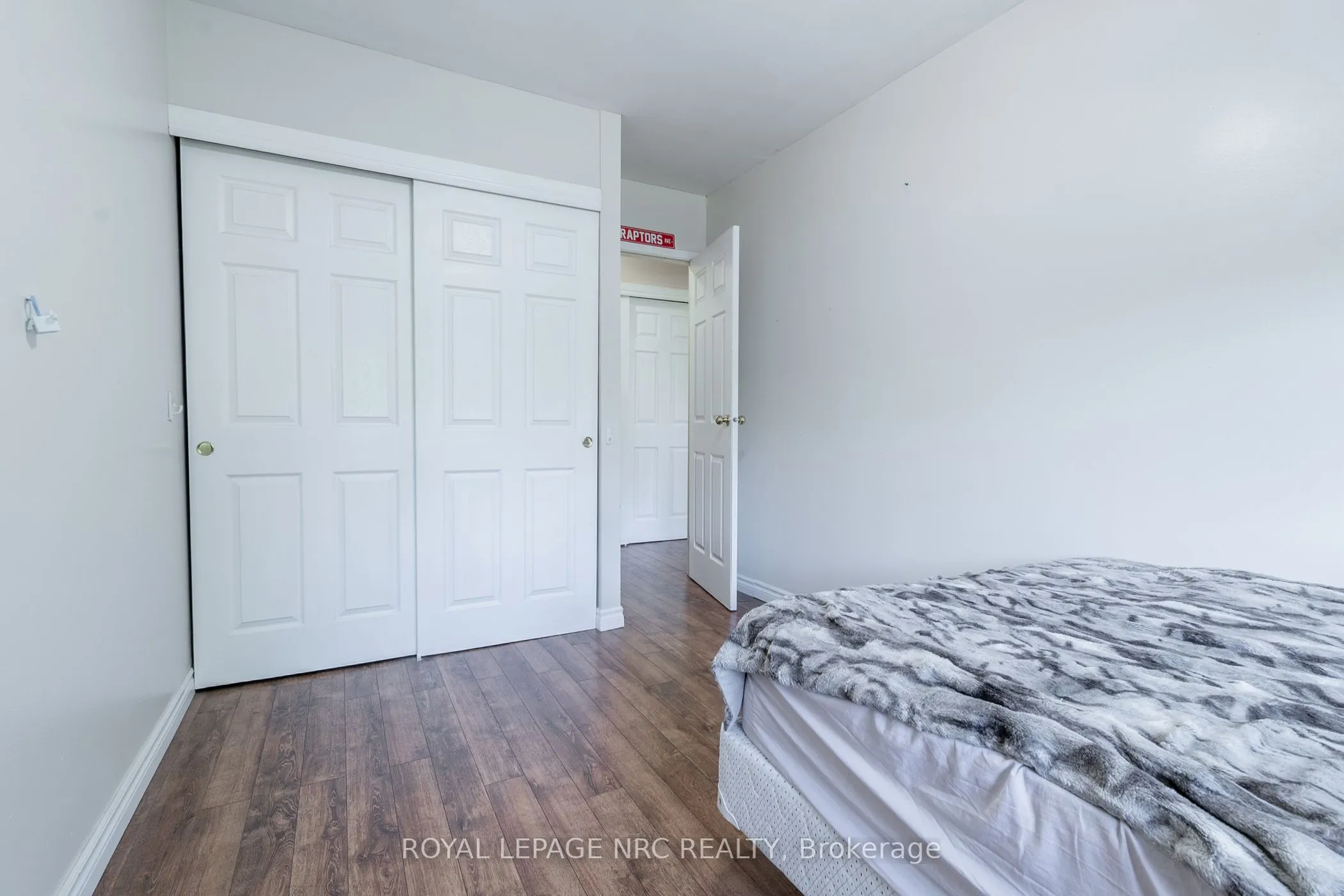 242 Oakdale Avenue, #316