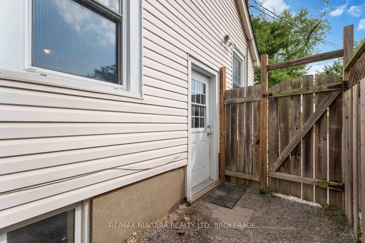 107 Oakdale Avenue