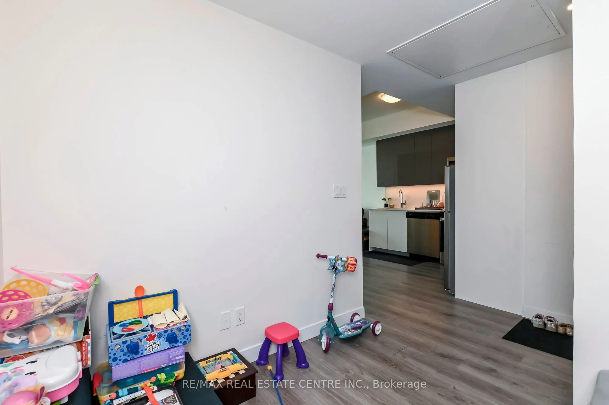 60 Frederick Street, #3613
