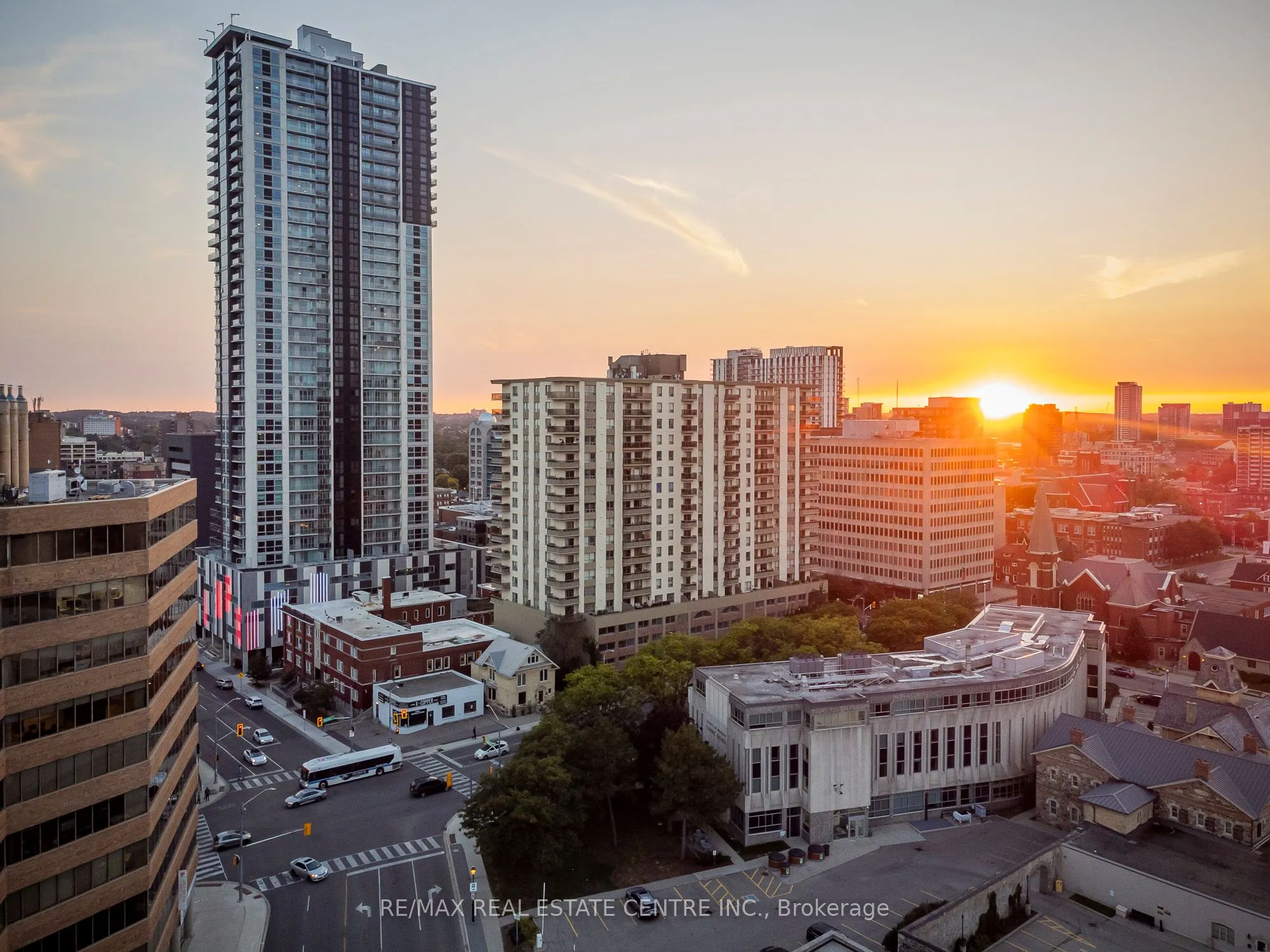 60 Frederick Street, #3613