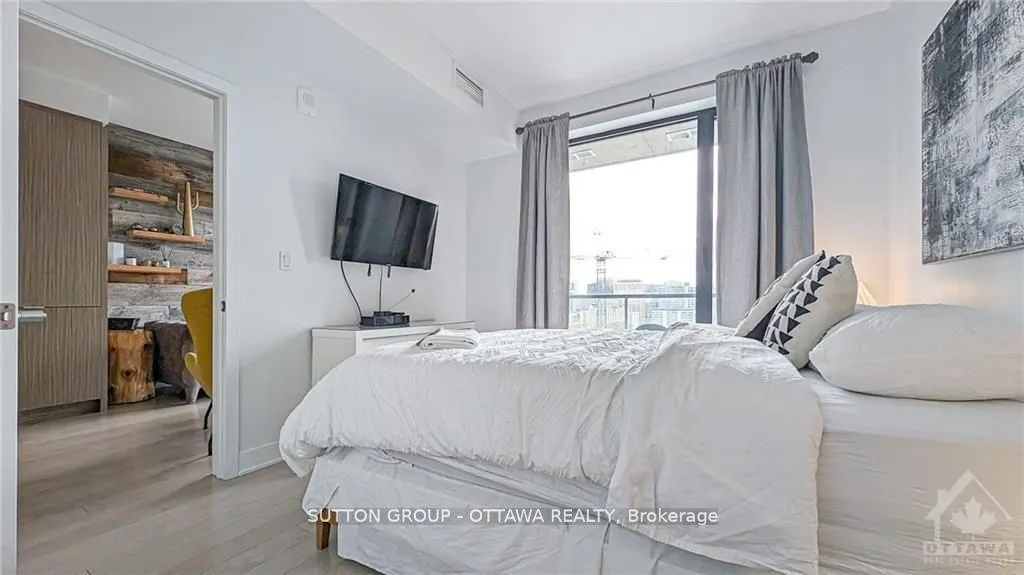 20 Daly Avenue, #1608