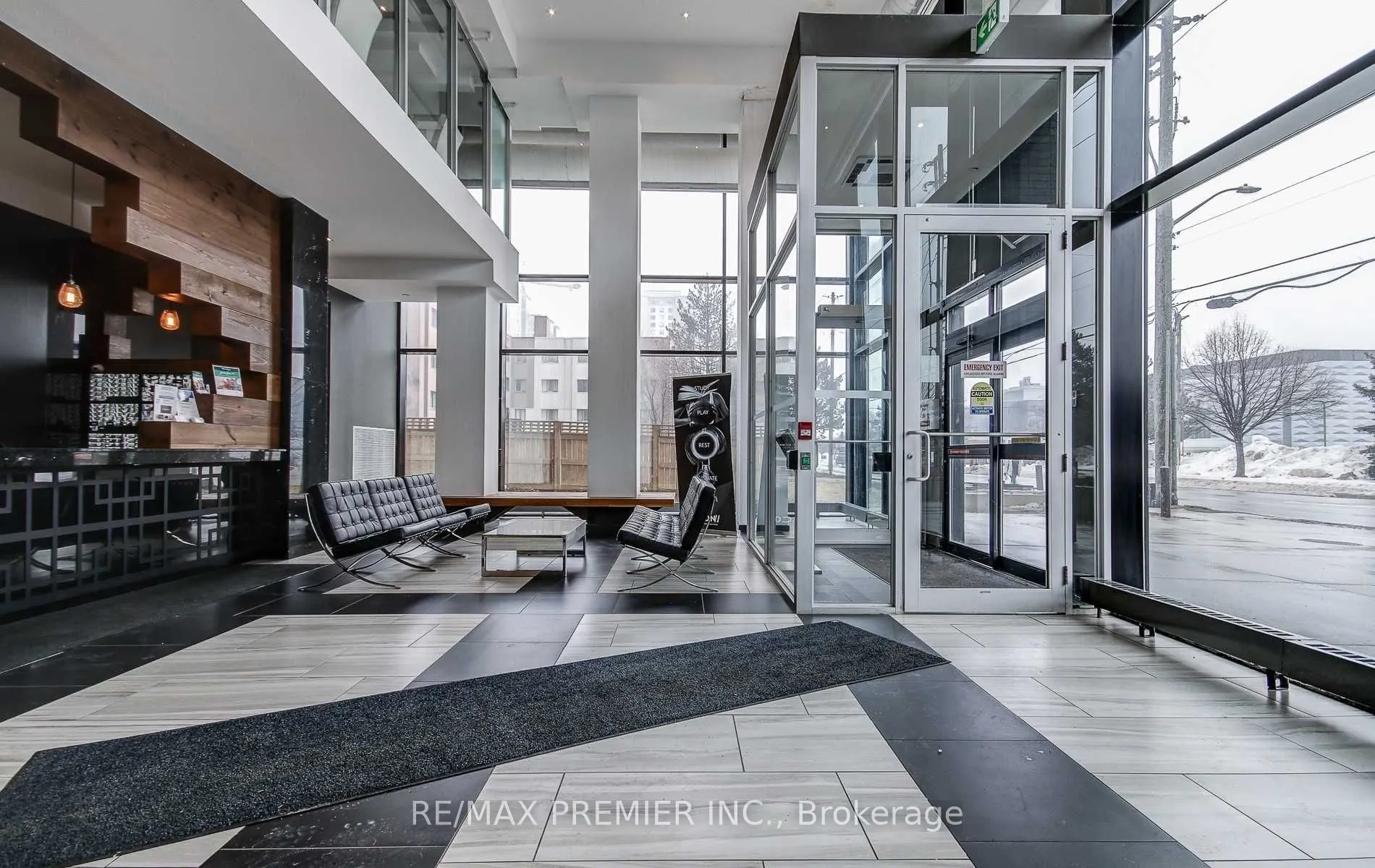 330 Phillip Street, #S803