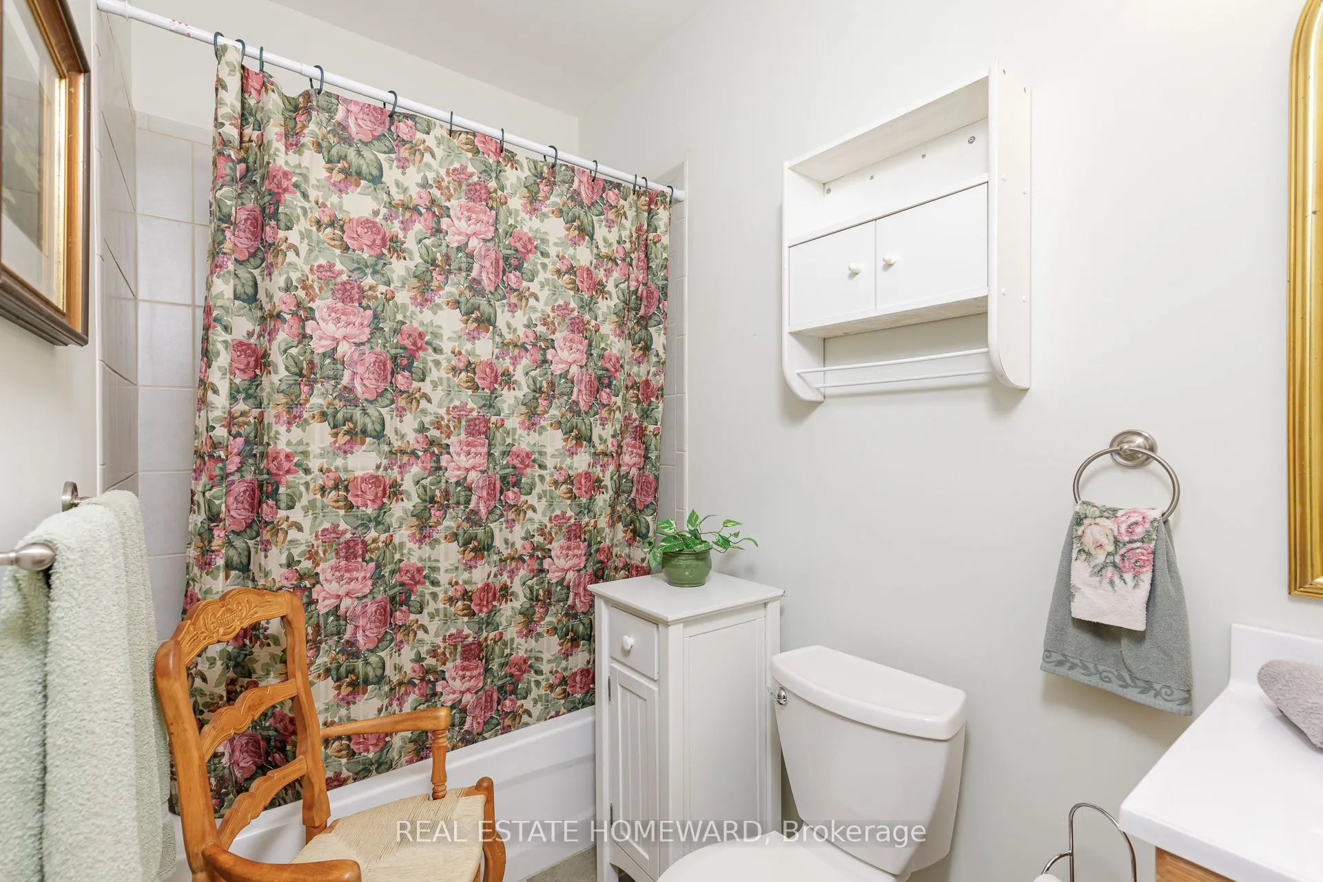 137295 12 GREY Road