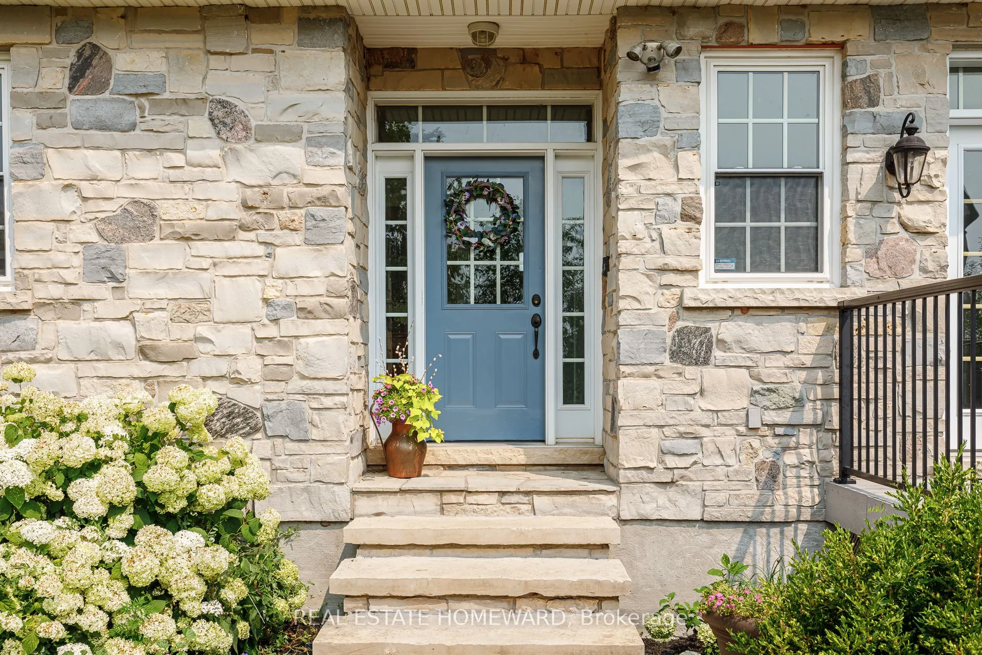 137295 12 GREY Road