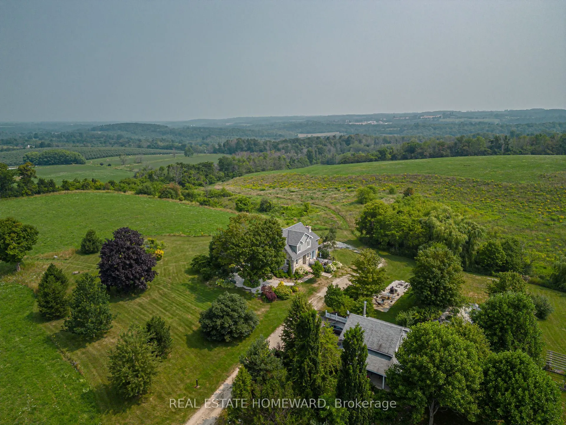 137295 12 GREY Road