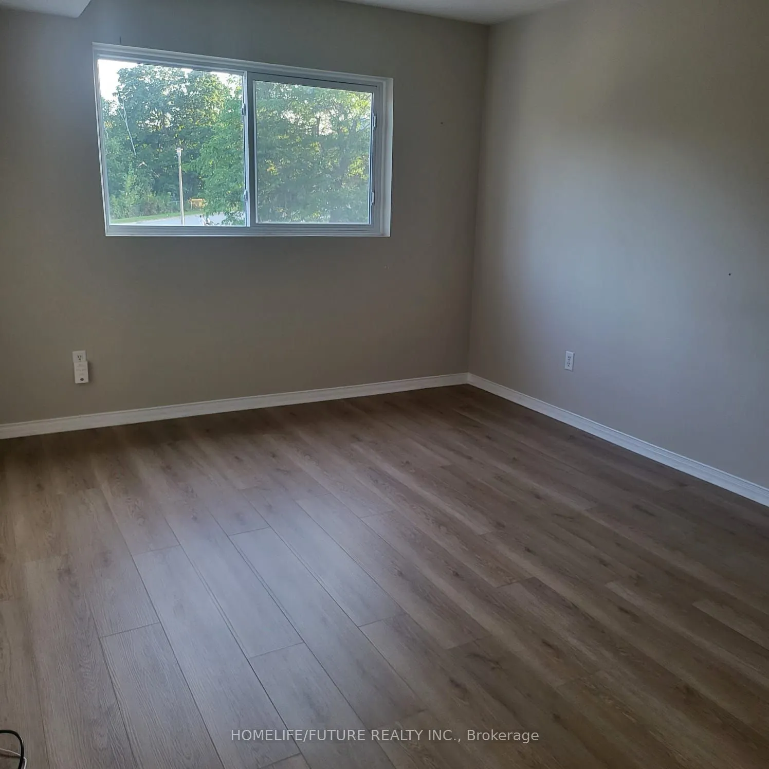250 Robert Street, #208